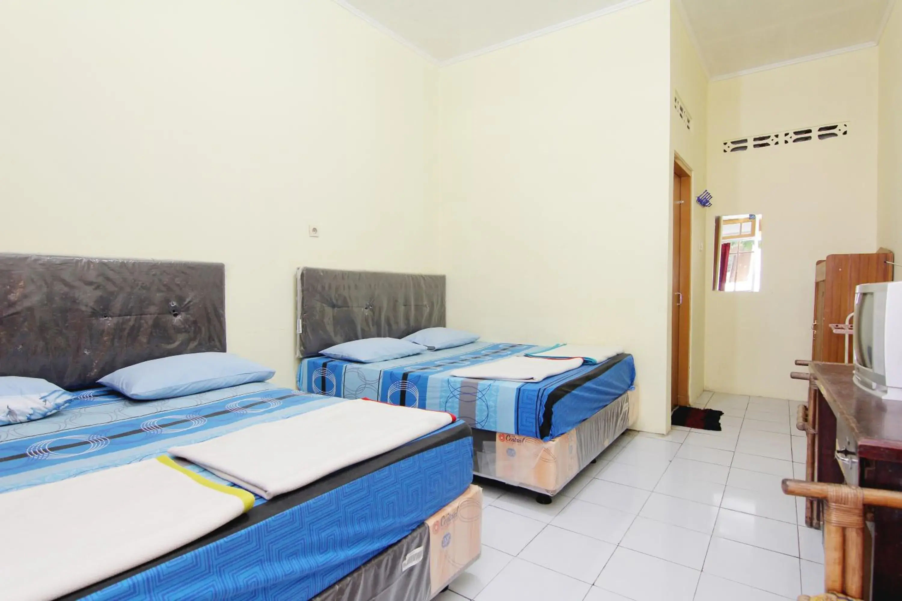 Bed in Hotel Wijaya 2 Kaliurang Bed in Hotel Wijaya 2 Kaliurang