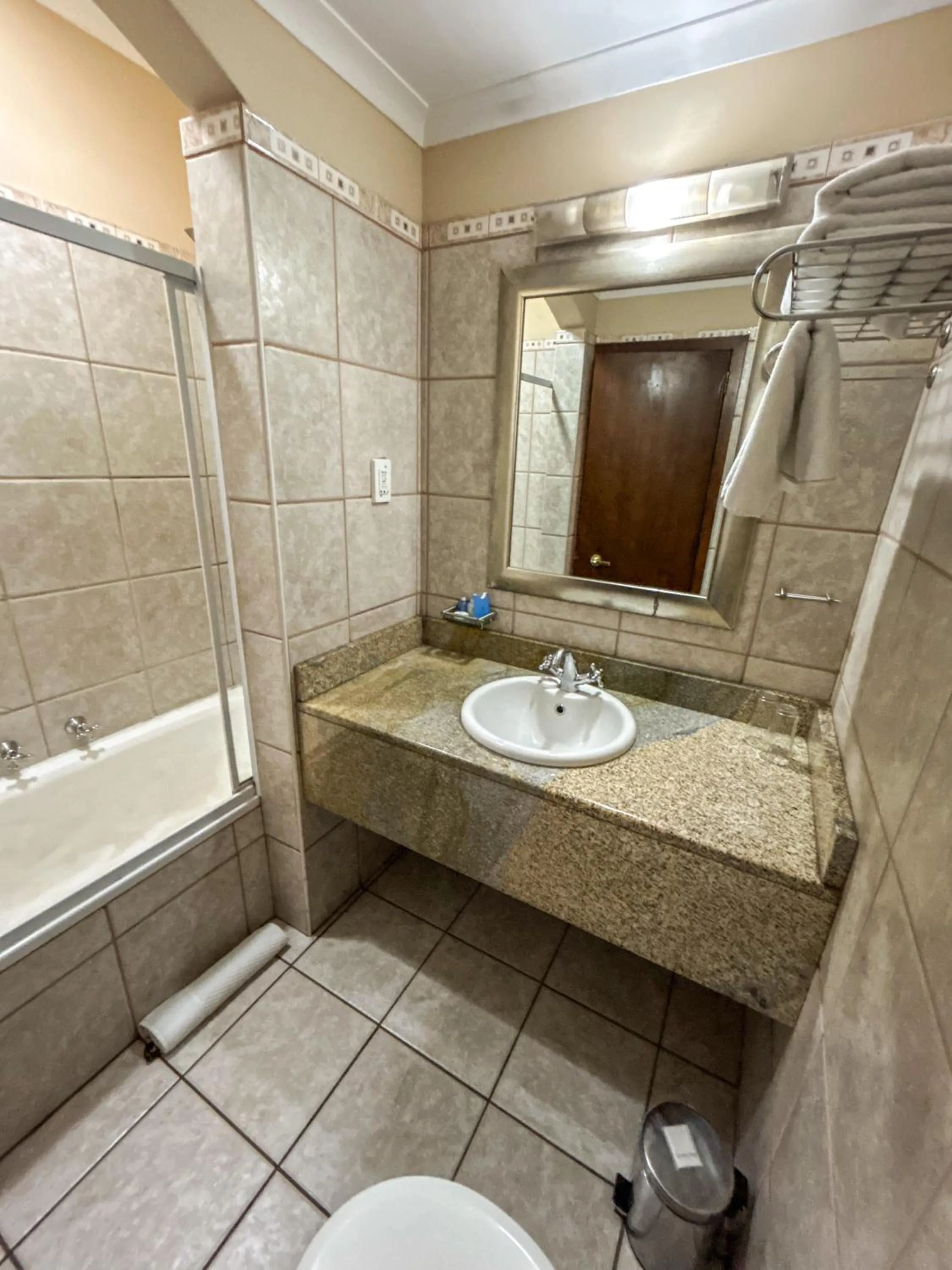 Bathroom in Riviera on Vaal Resort