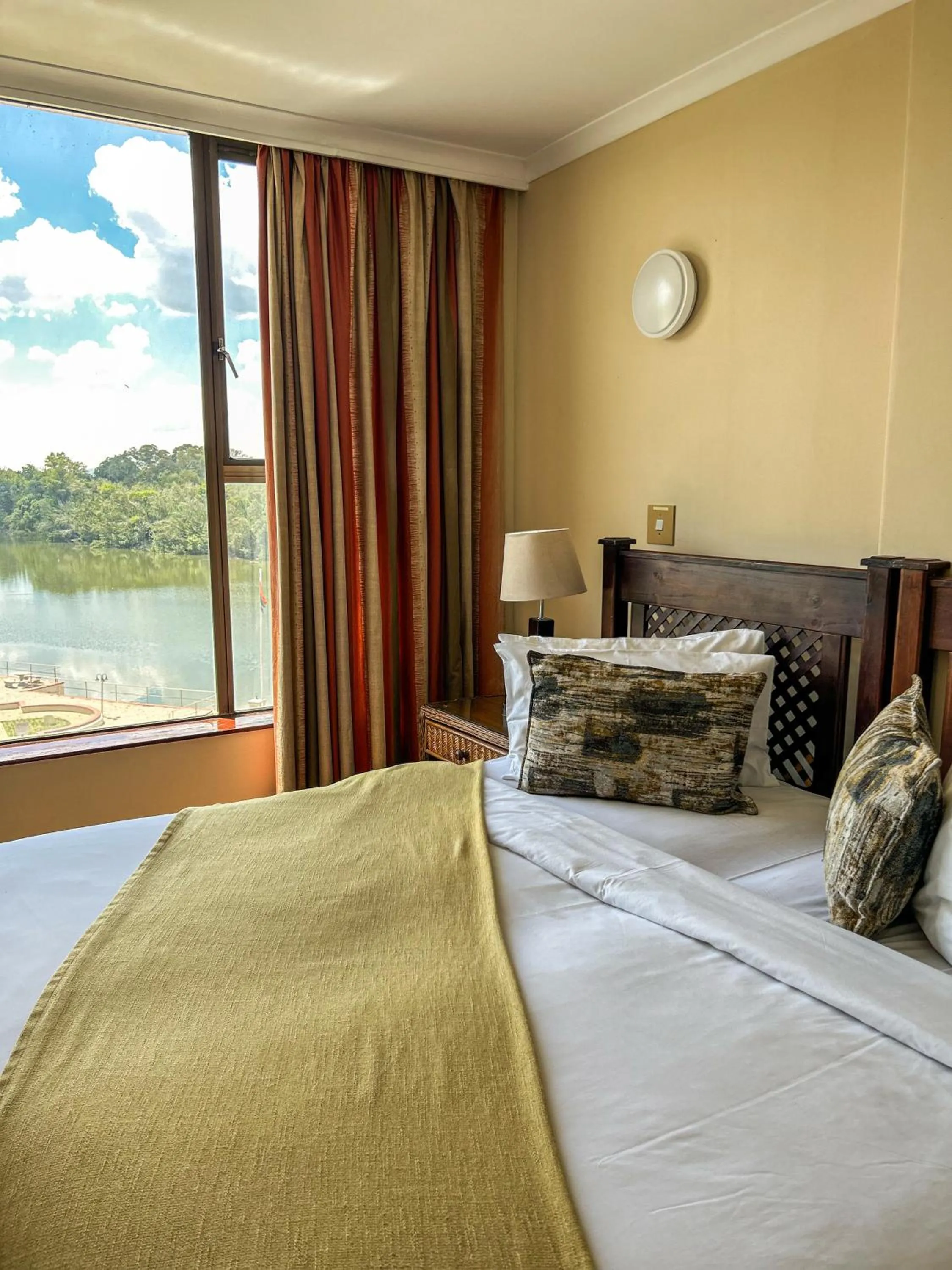 Bed in Riviera on Vaal Resort