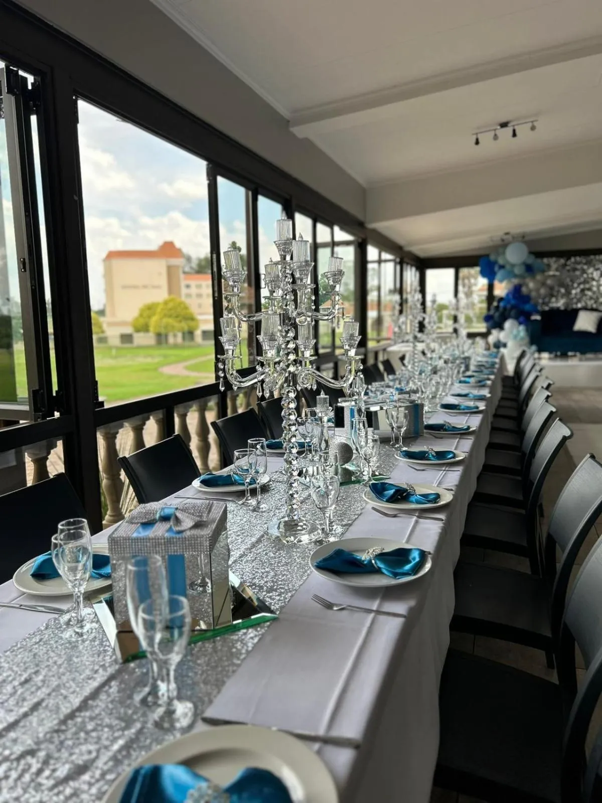 Restaurant/places to eat in Riviera on Vaal Resort