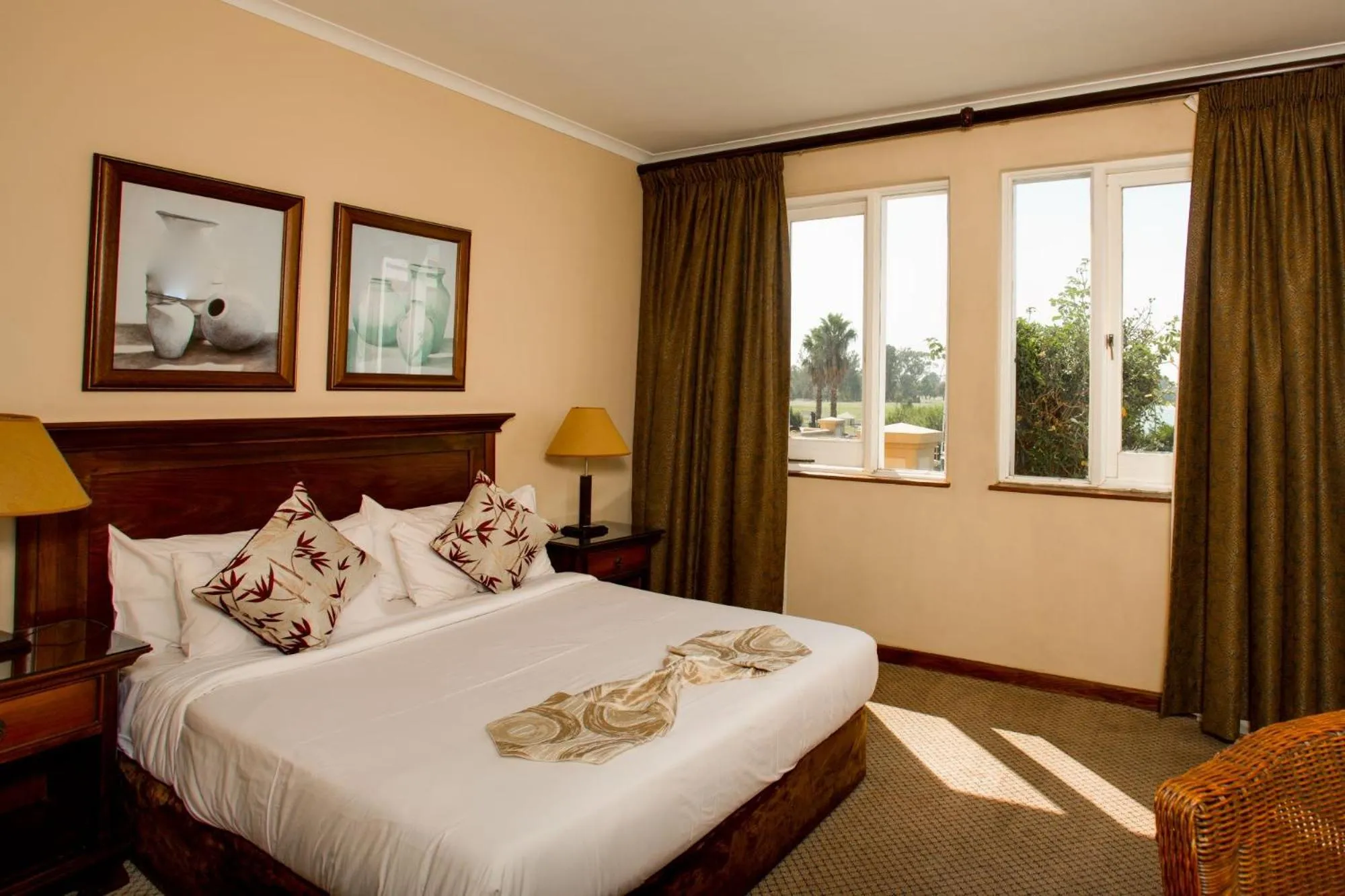 Bed in Riviera on Vaal Resort