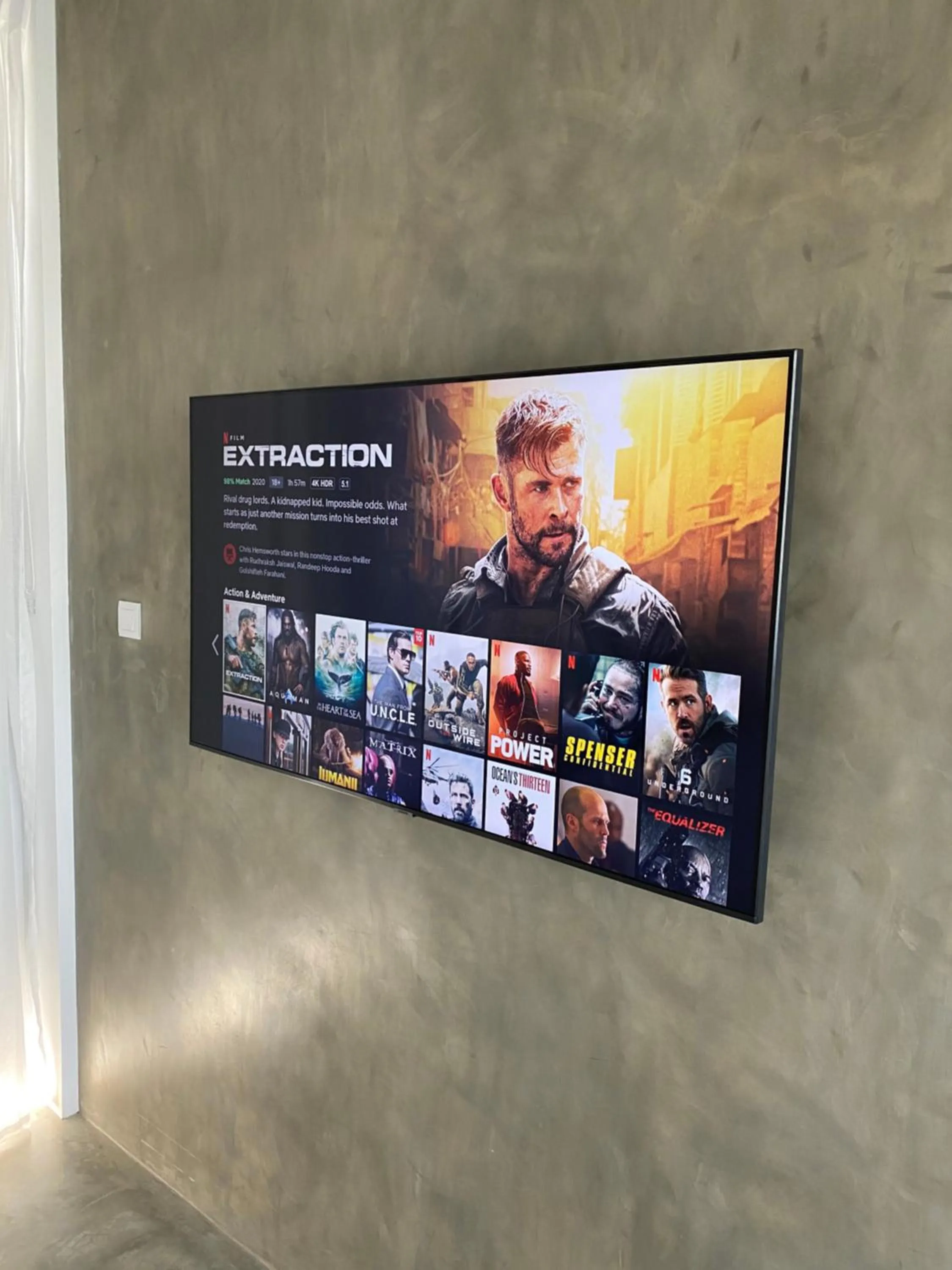 TV and multimedia in Harding Boutique Hotel