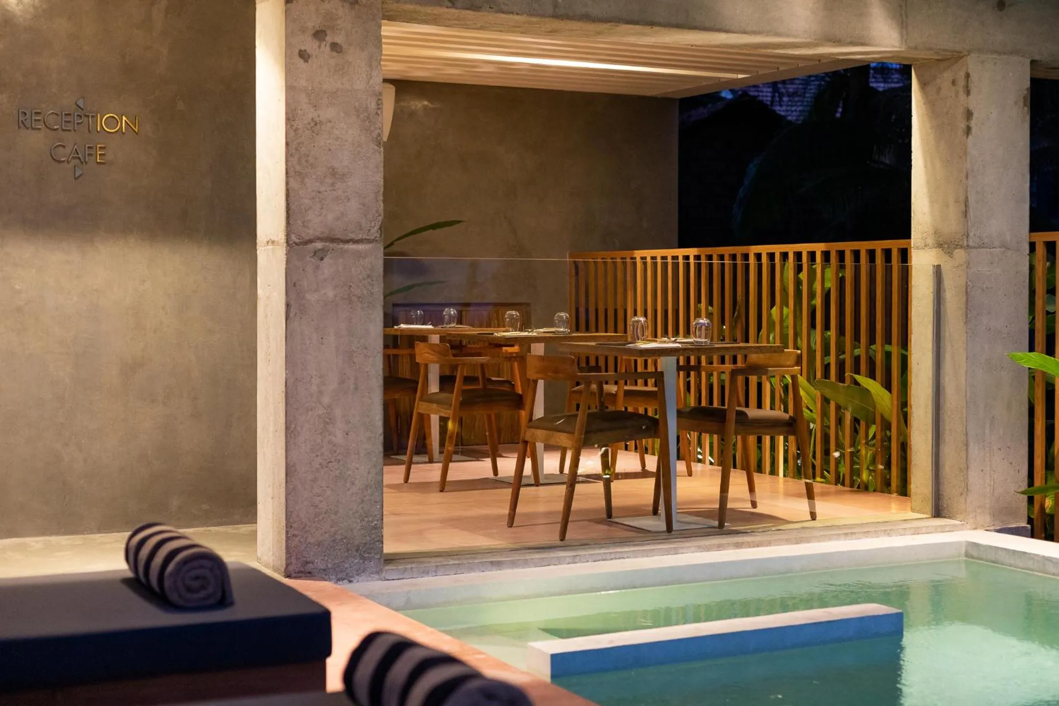 Dining area in Harding Boutique Hotel