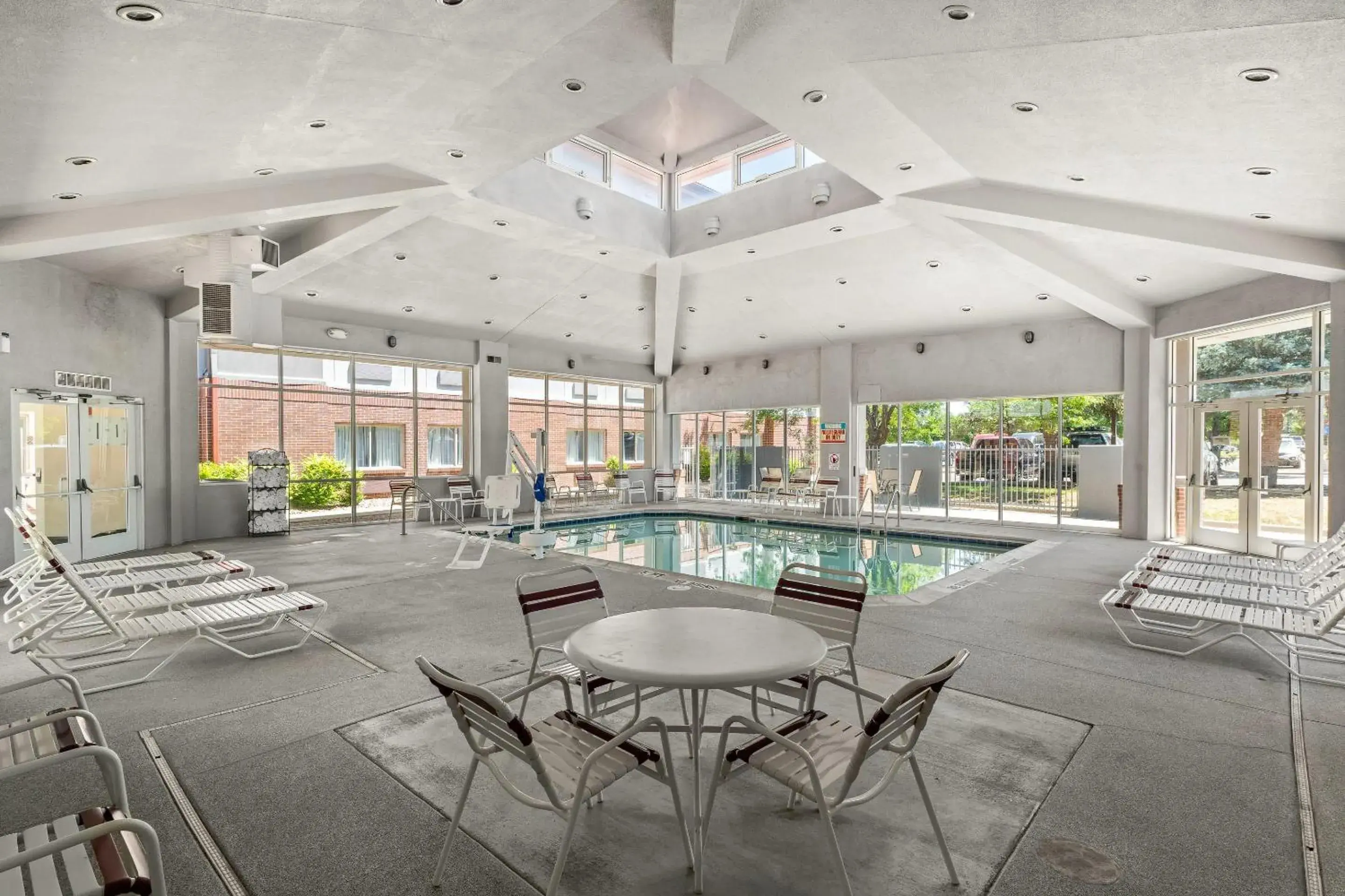 Swimming pool in Quality Inn & Suites Denver International Airport Swimming pool in Quality Inn & Suites Denver International Airport