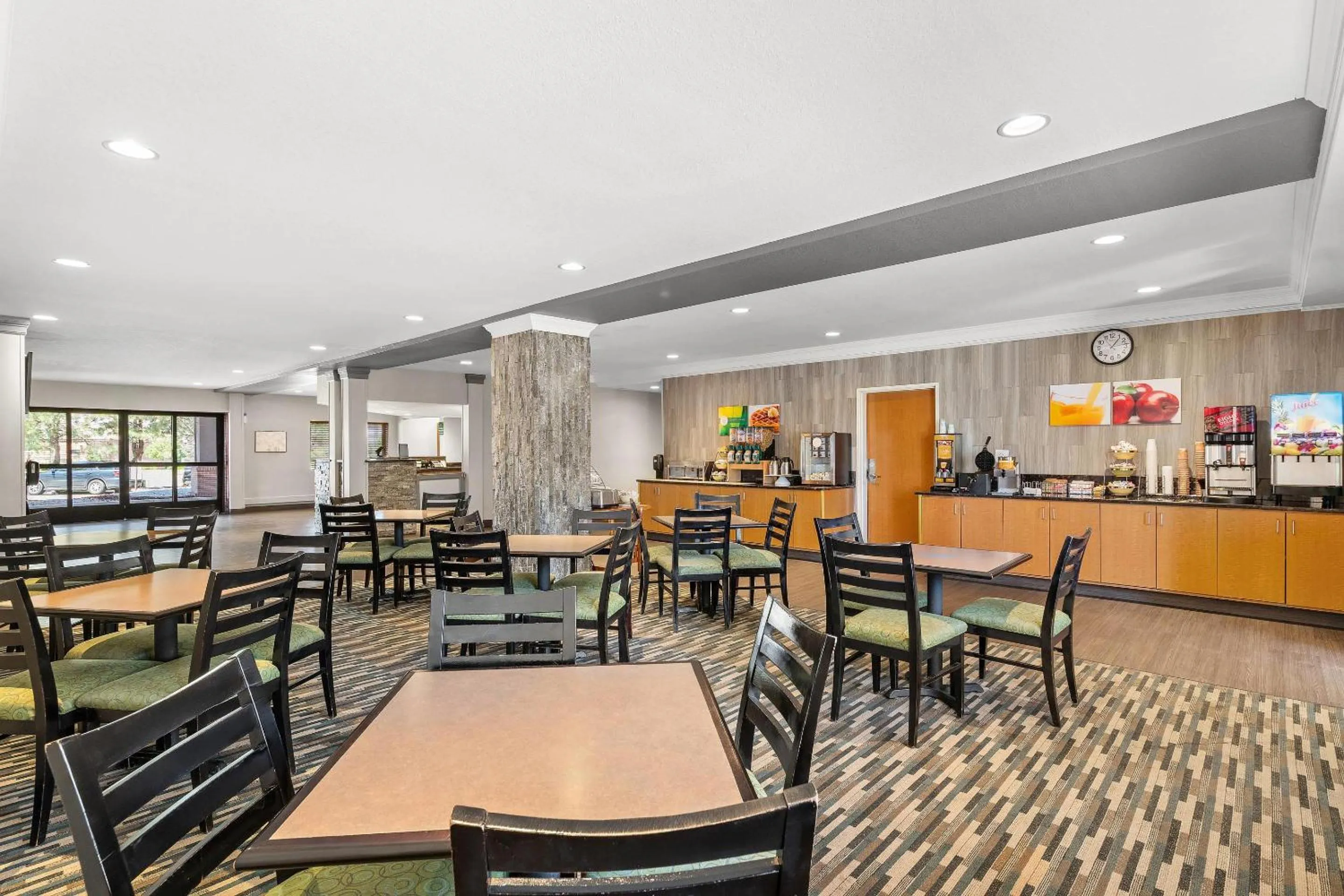 Breakfast in Quality Inn & Suites Denver International Airport