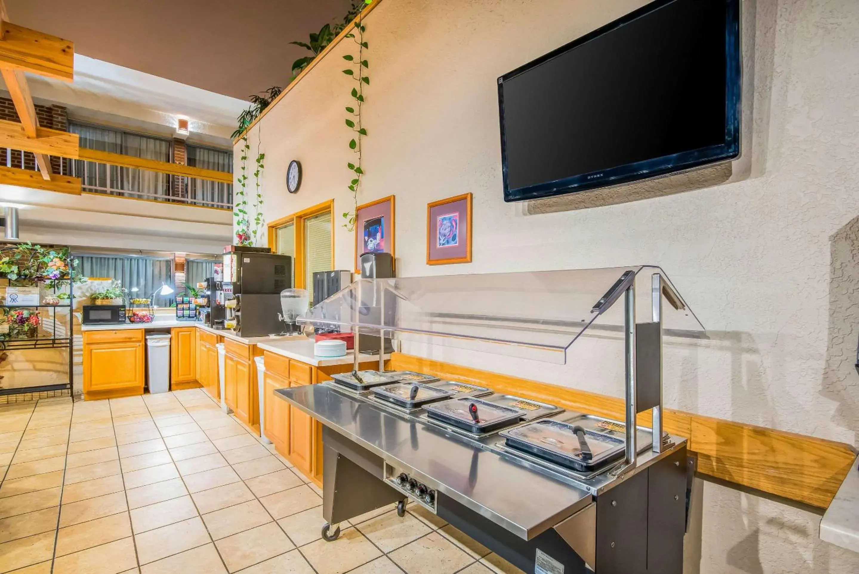 Breakfast in Clarion Inn Grand Junction Airport Breakfast in Clarion Inn Grand Junction Airport