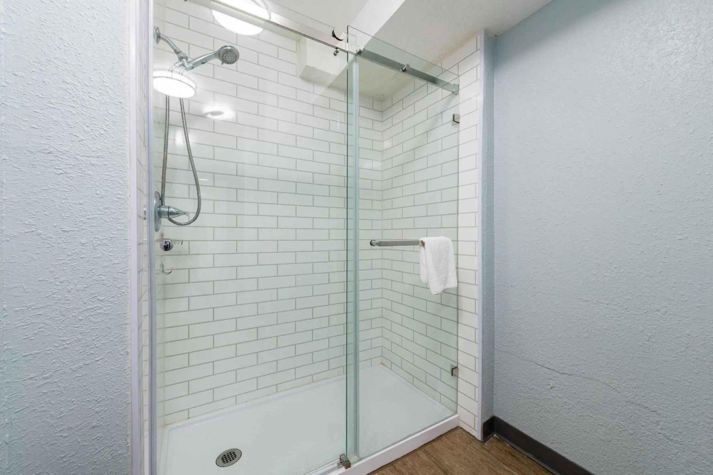 Bedroom in Quality Inn & Suites Manitou Springs at Pikes Peak