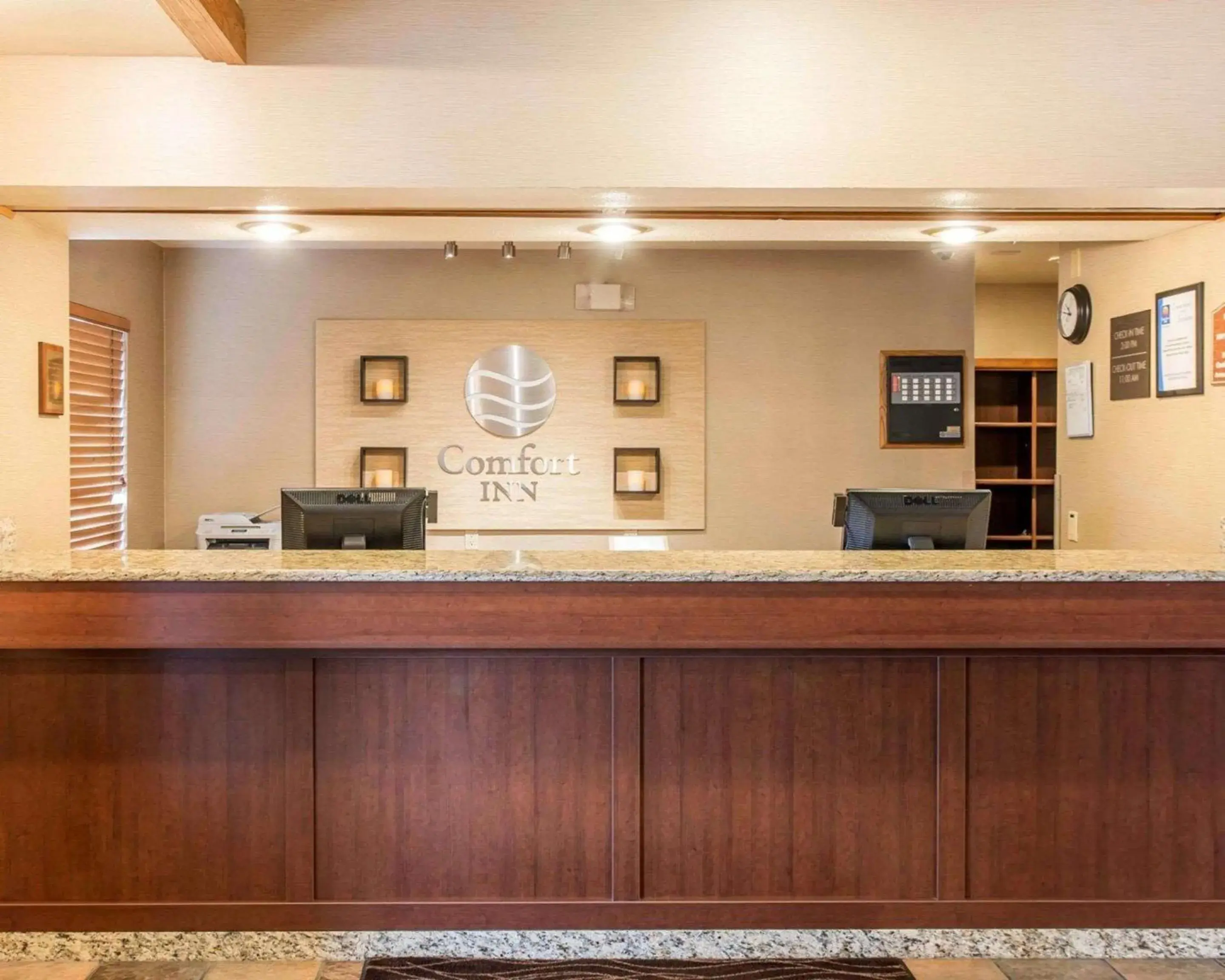 Lobby or reception in Comfort Inn Salida Lobby or reception in Comfort Inn Salida
