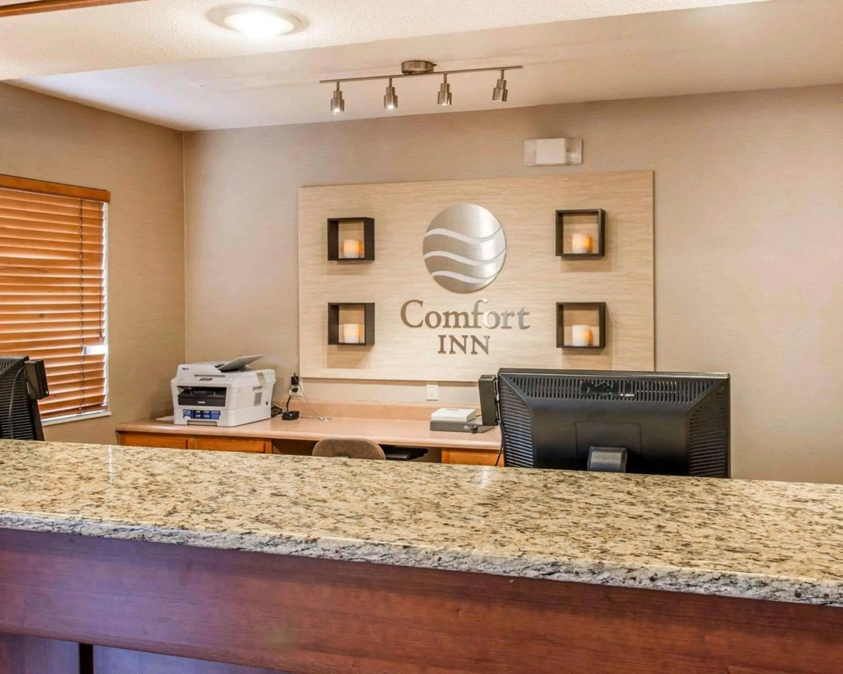 Lobby or reception in Comfort Inn Salida Lobby or reception in Comfort Inn Salida