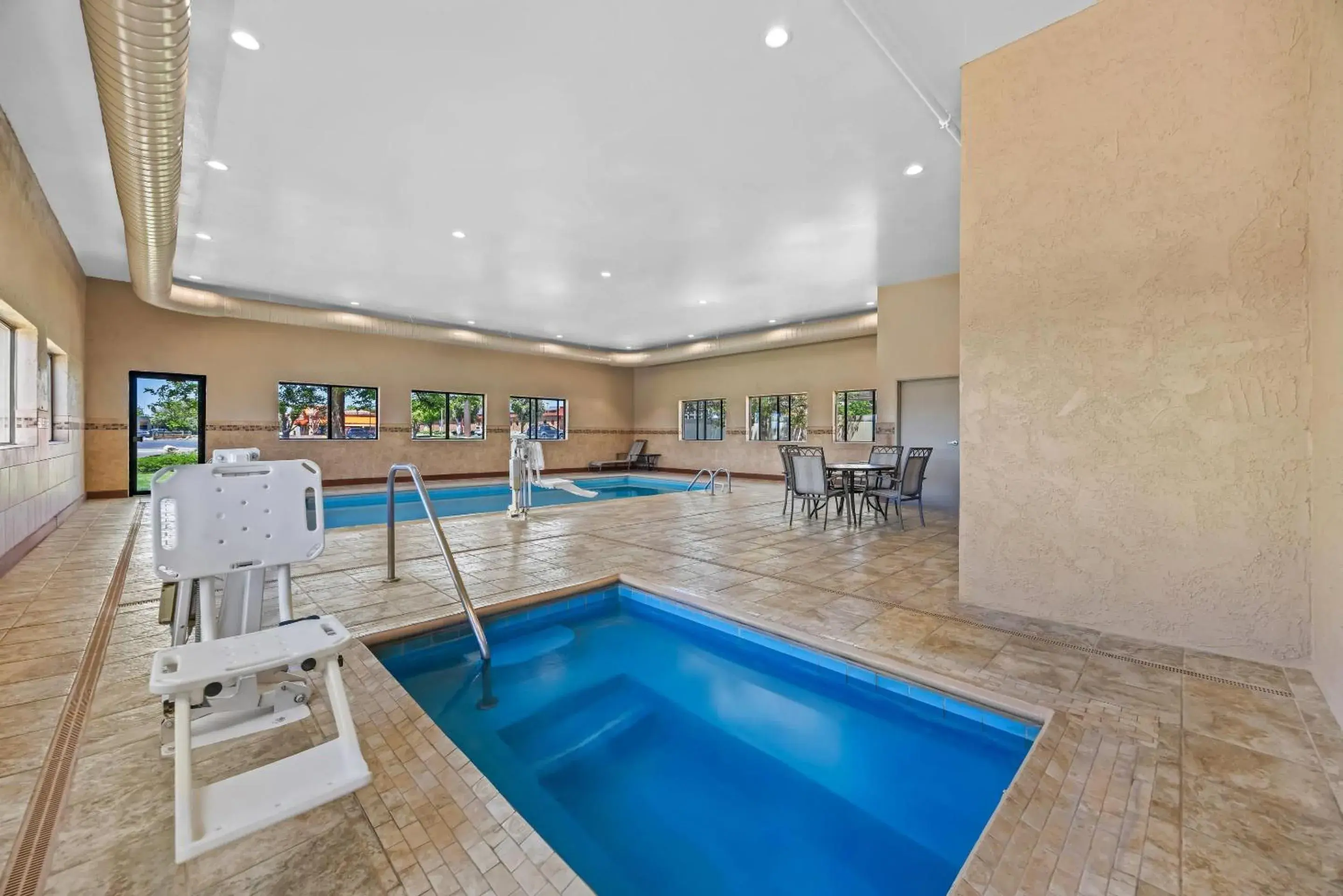 Swimming pool in Comfort Inn Grand Junction I-70 Swimming pool in Comfort Inn Grand Junction I-70