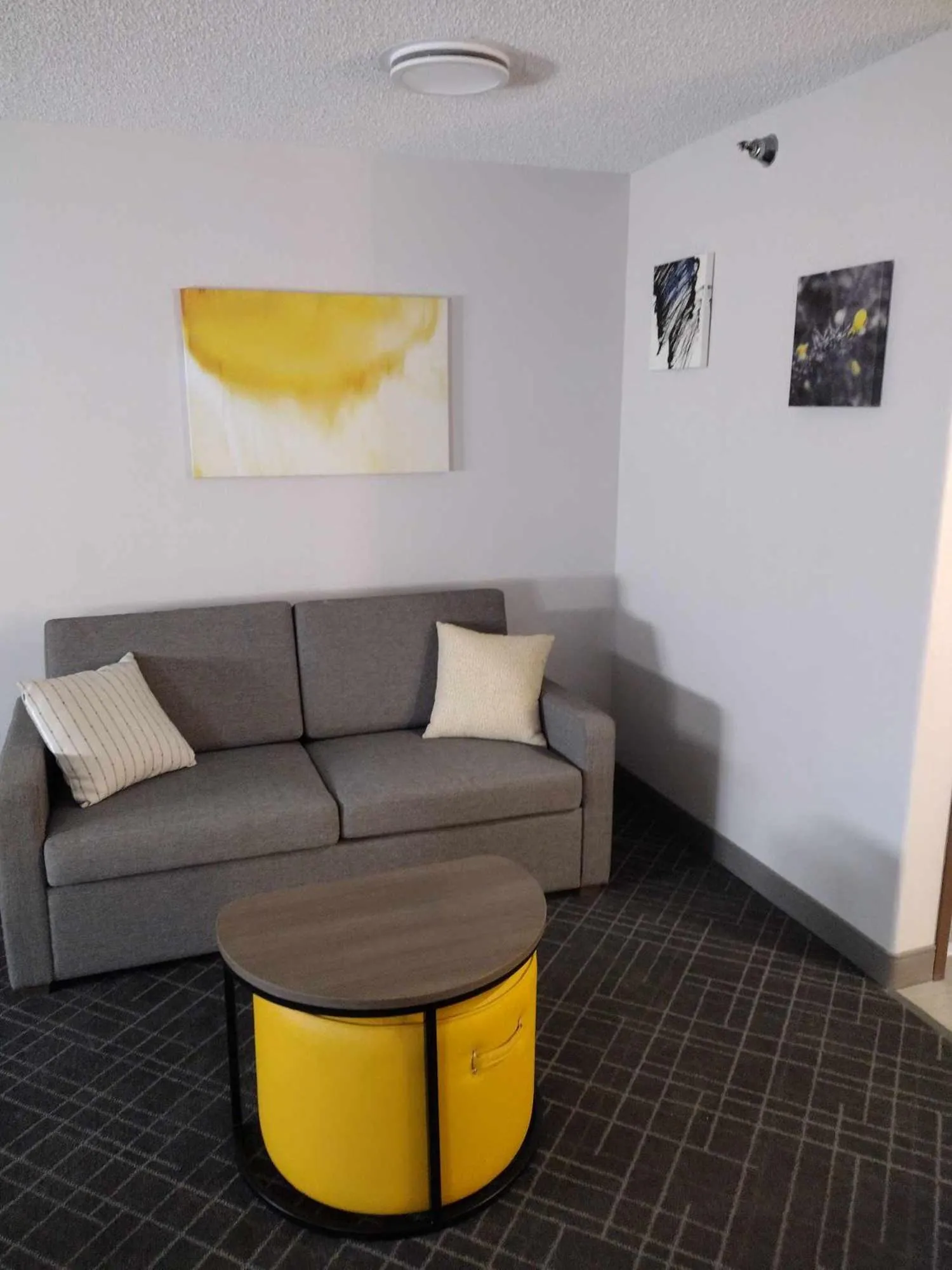 Bed in Comfort Inn Grand Junction I-70