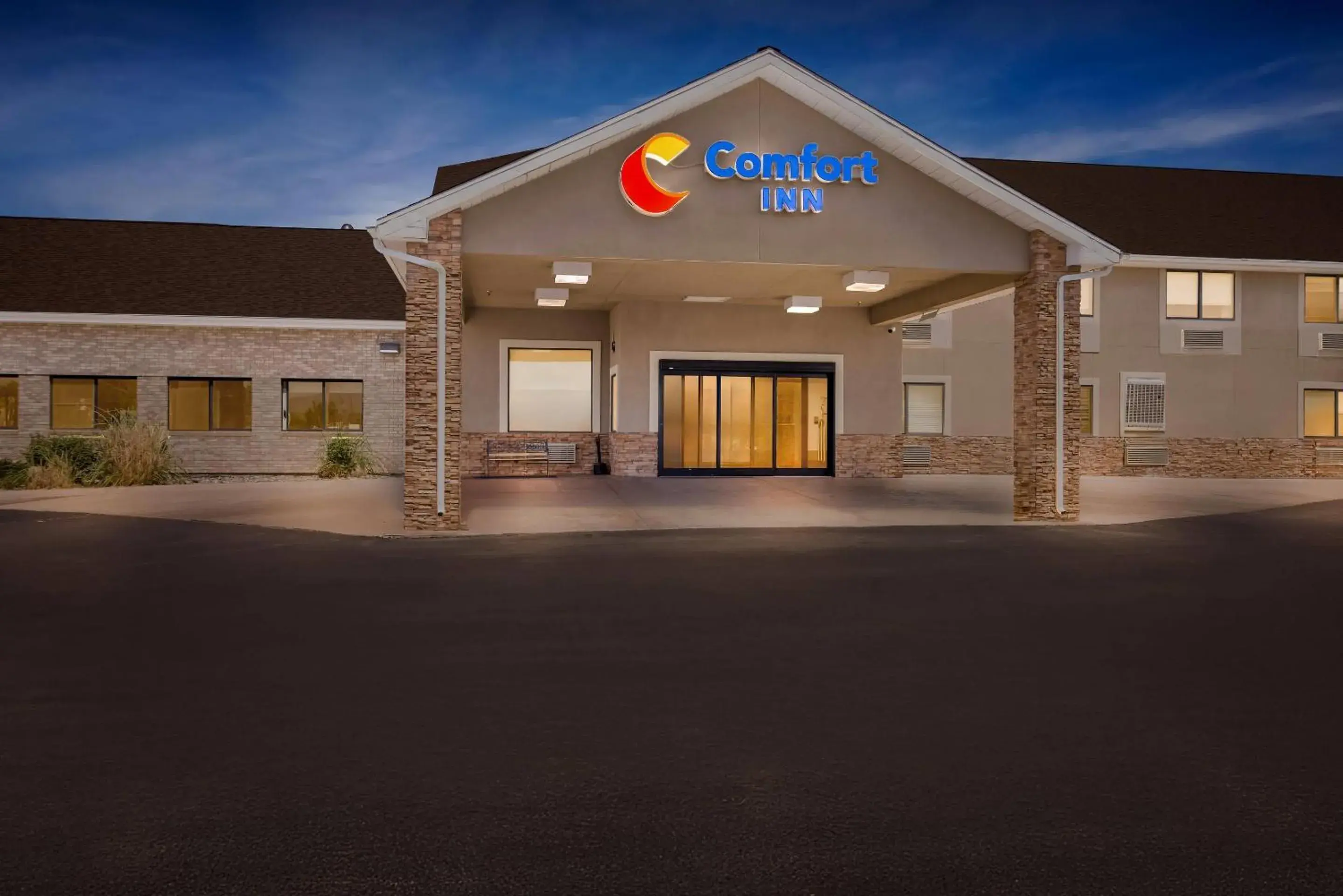 Property building in Comfort Inn Grand Junction I-70 Property building in Comfort Inn Grand Junction I-70