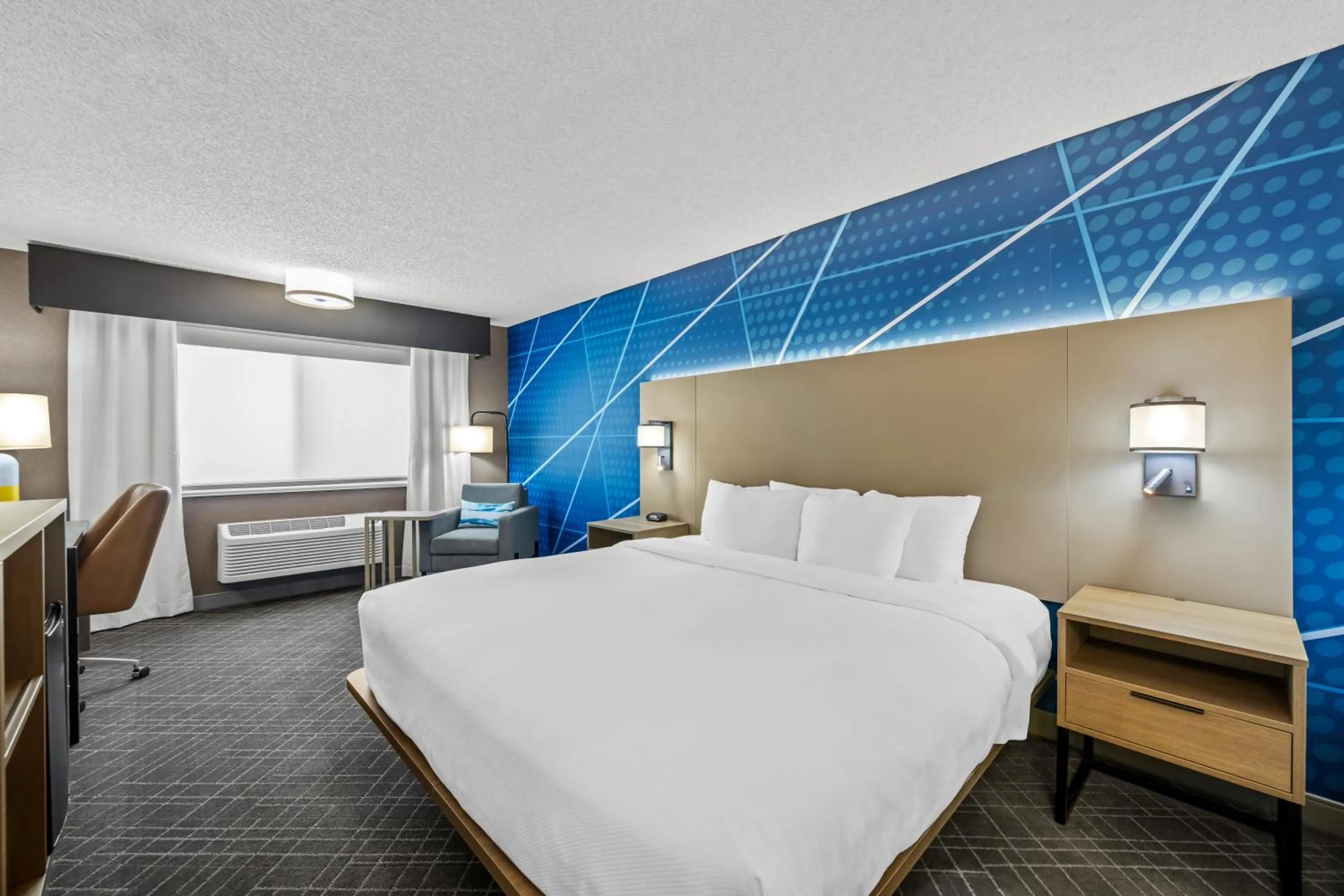 Bed in Comfort Inn Grand Junction I-70