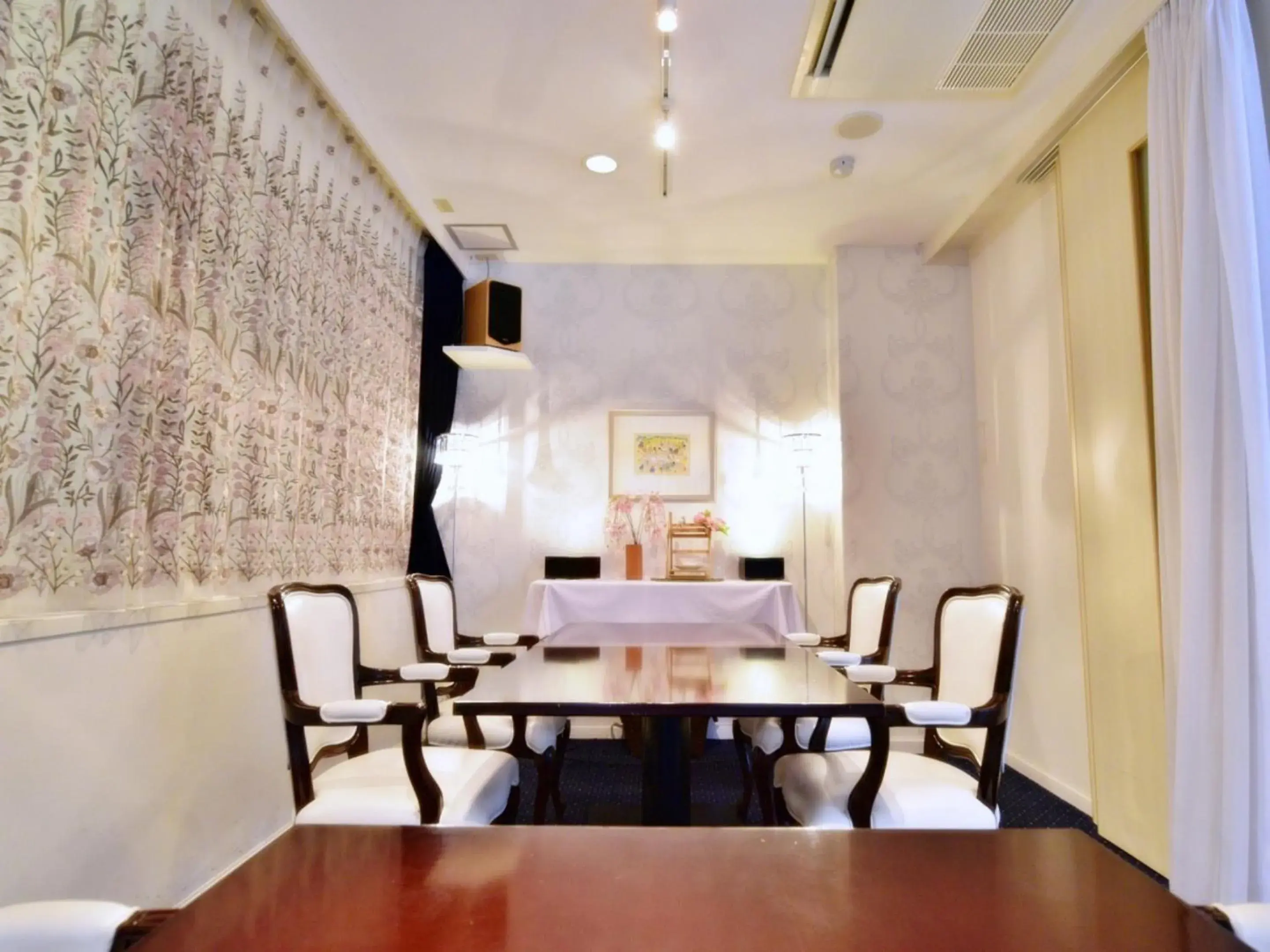 Restaurant/places to eat in Kurayoshi City Hotel Restaurant/places to eat in Kurayoshi City Hotel