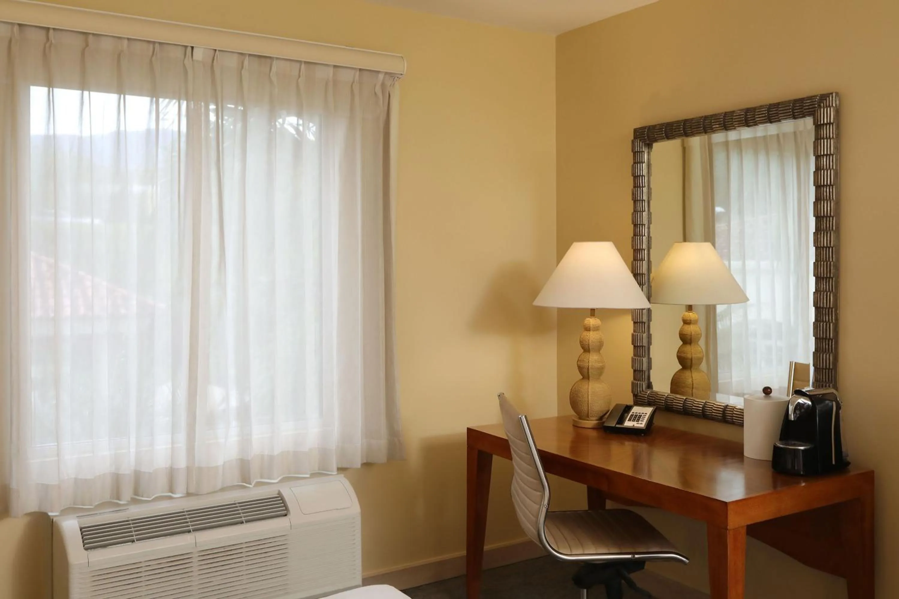 Photo of the whole room in Quality Hotel Real San Jose