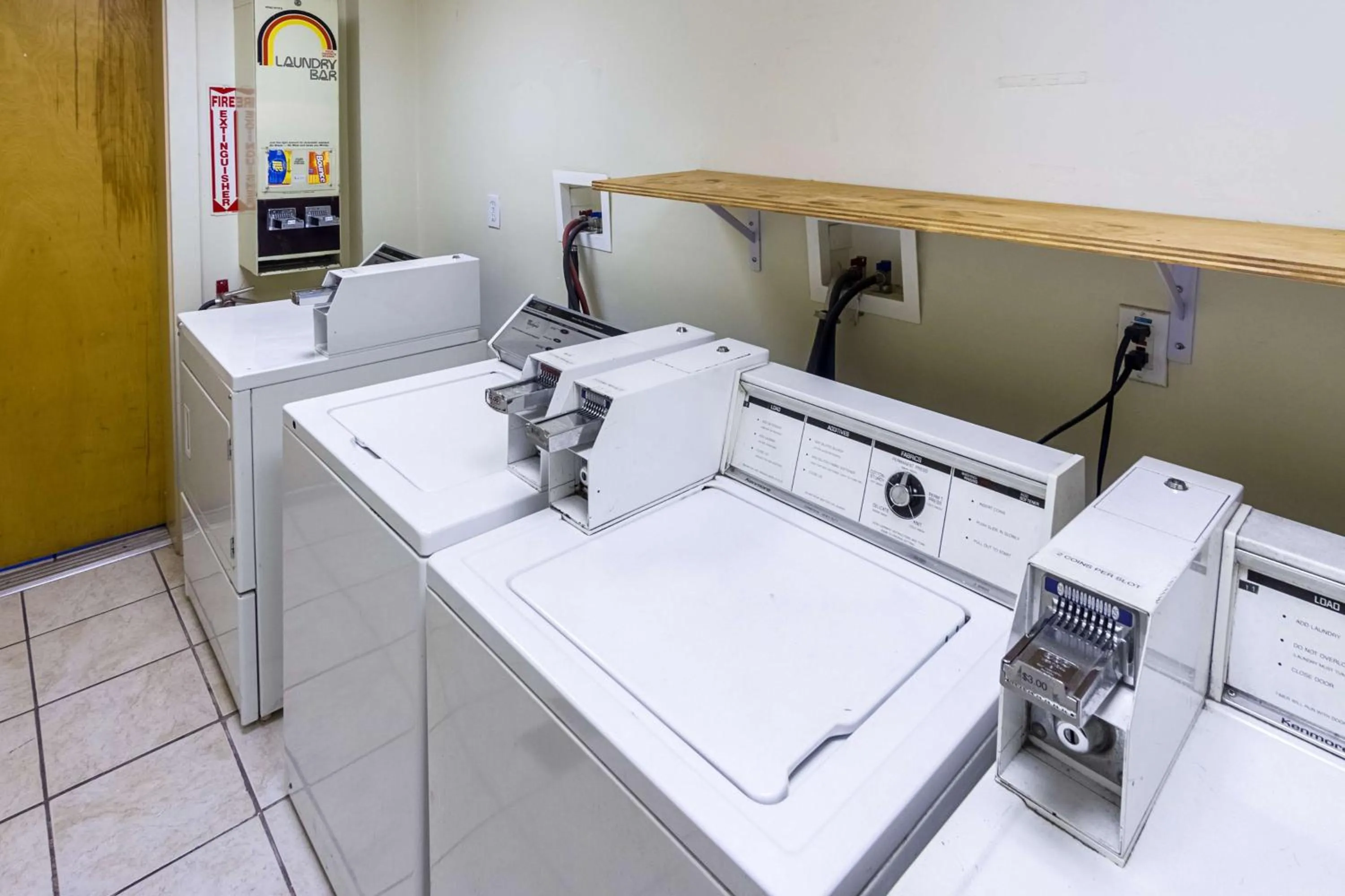 laundry in Motel 6-Groton, CT - Casinos nearby