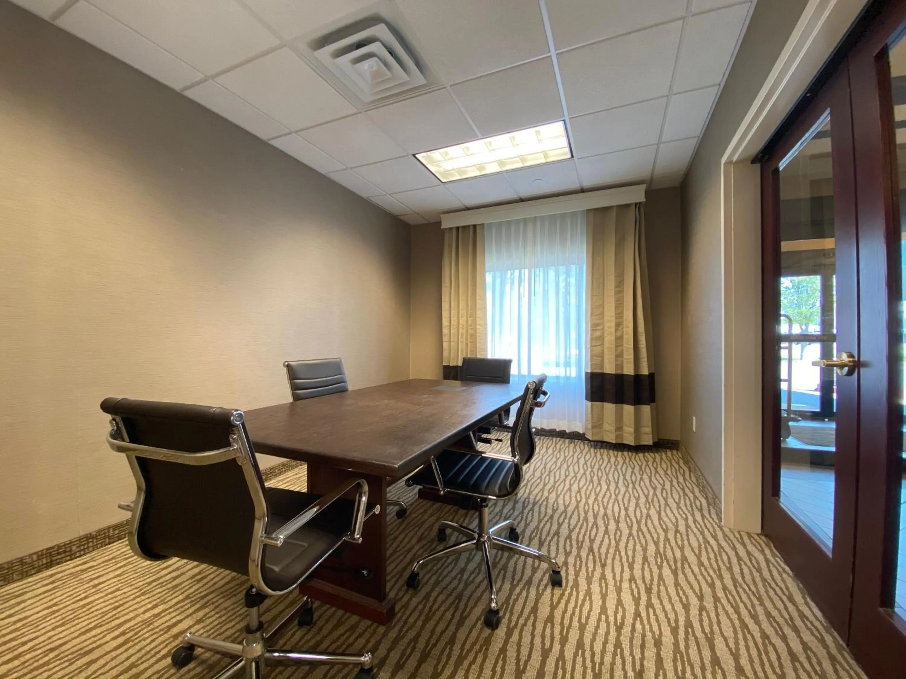 Meeting/conference room in Comfort Inn East Windsor - Springfield