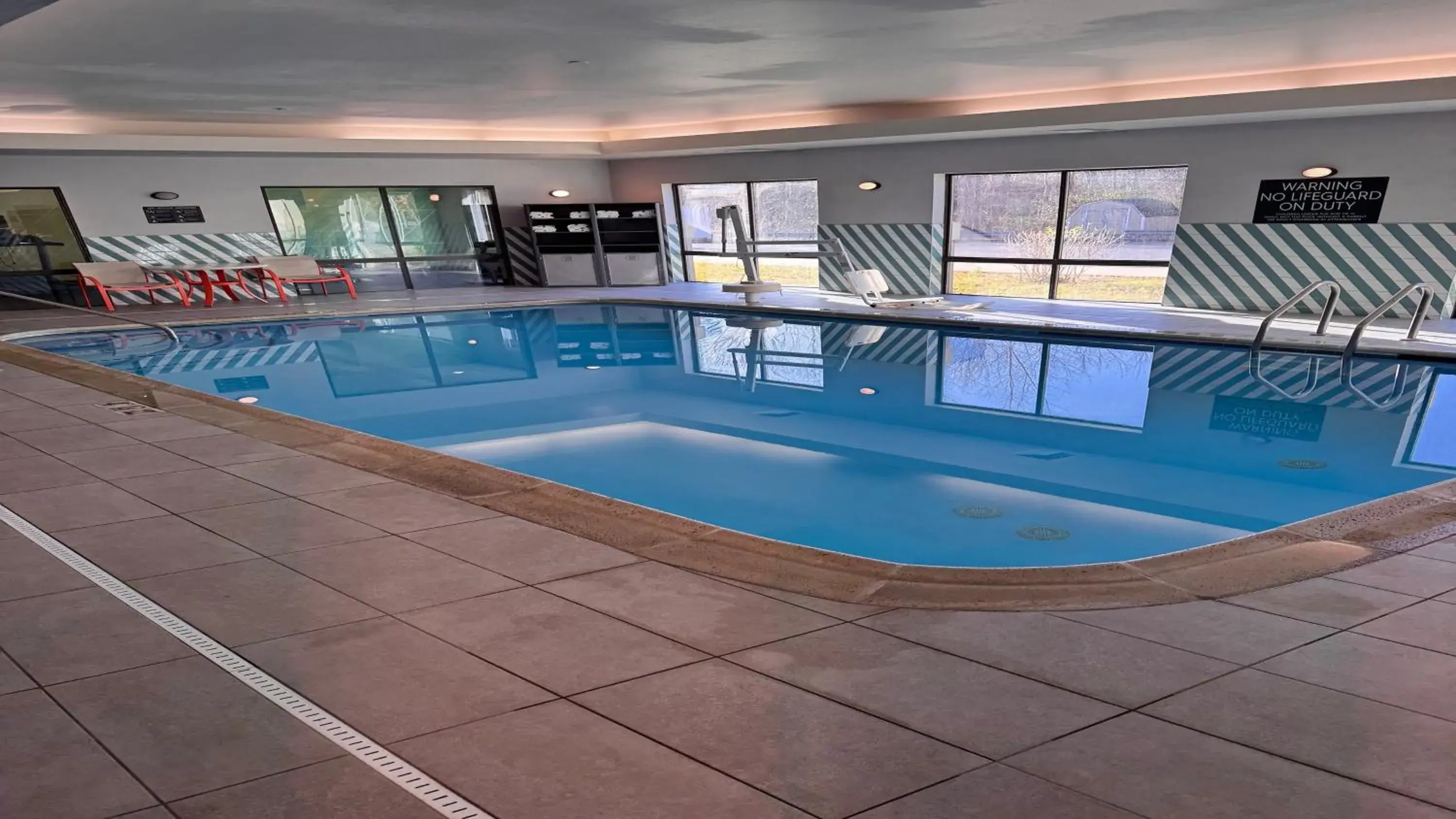 Swimming pool in Holiday Inn Cheshire - Southington by IHG Swimming pool in Holiday Inn Cheshire - Southington by IHG