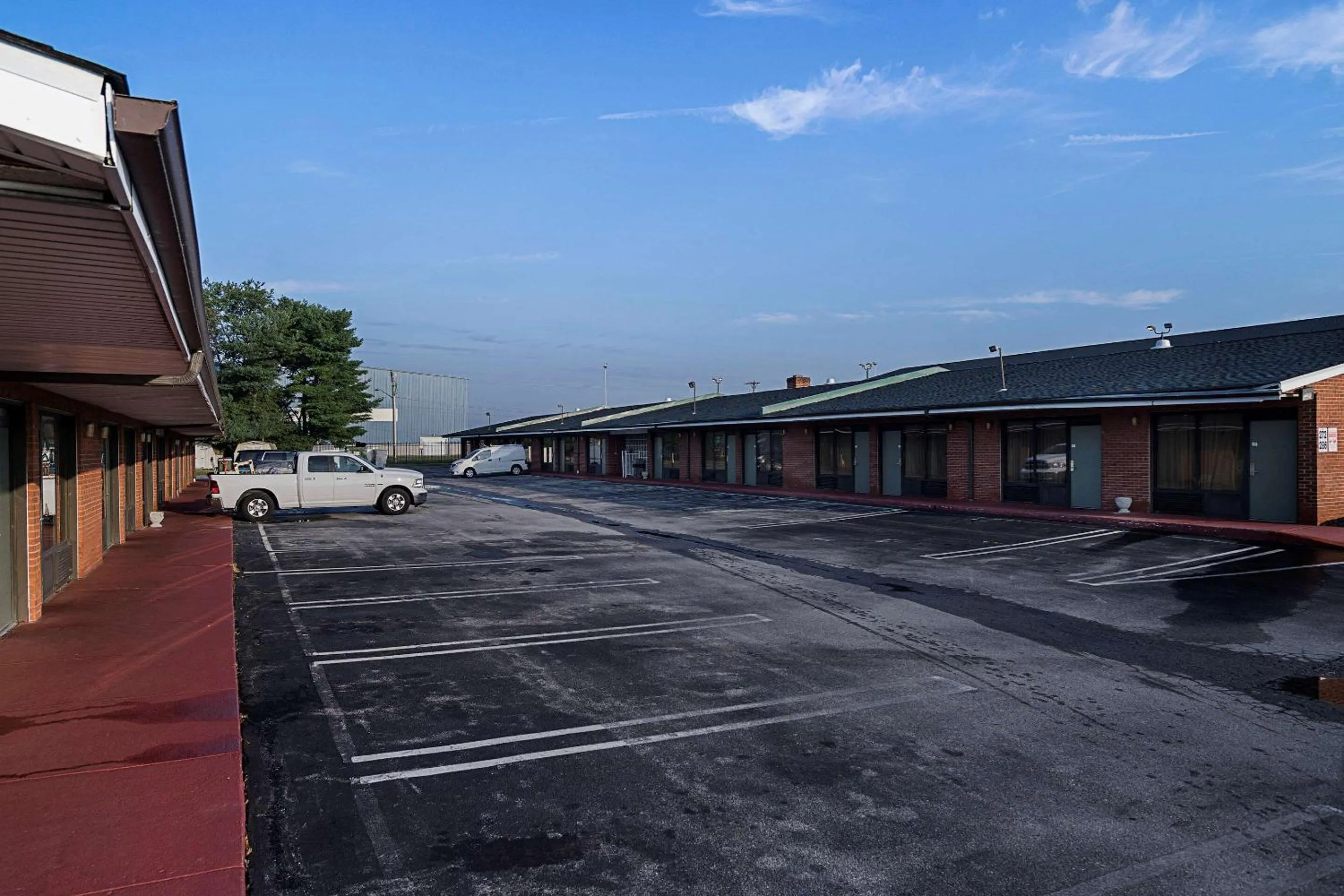 Property building in Quality Inn & Suites Skyways