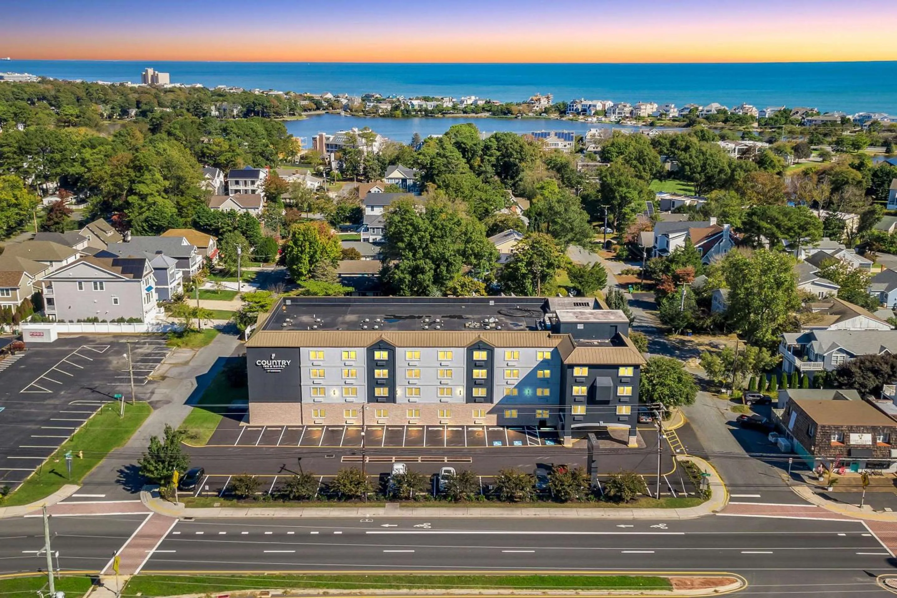 Property building in Country Inn & Suites by Radisson Rehoboth Beach - Dewey