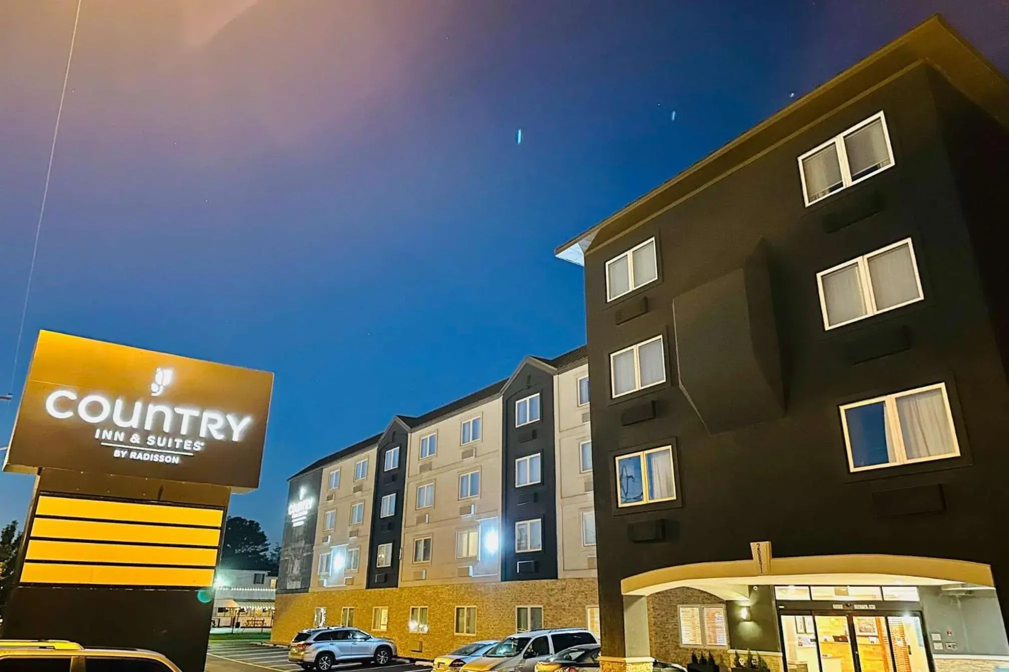 Property building in Country Inn & Suites by Radisson Rehoboth Beach - Dewey Property building in Country Inn & Suites by Radisson Rehoboth Beach - Dewey