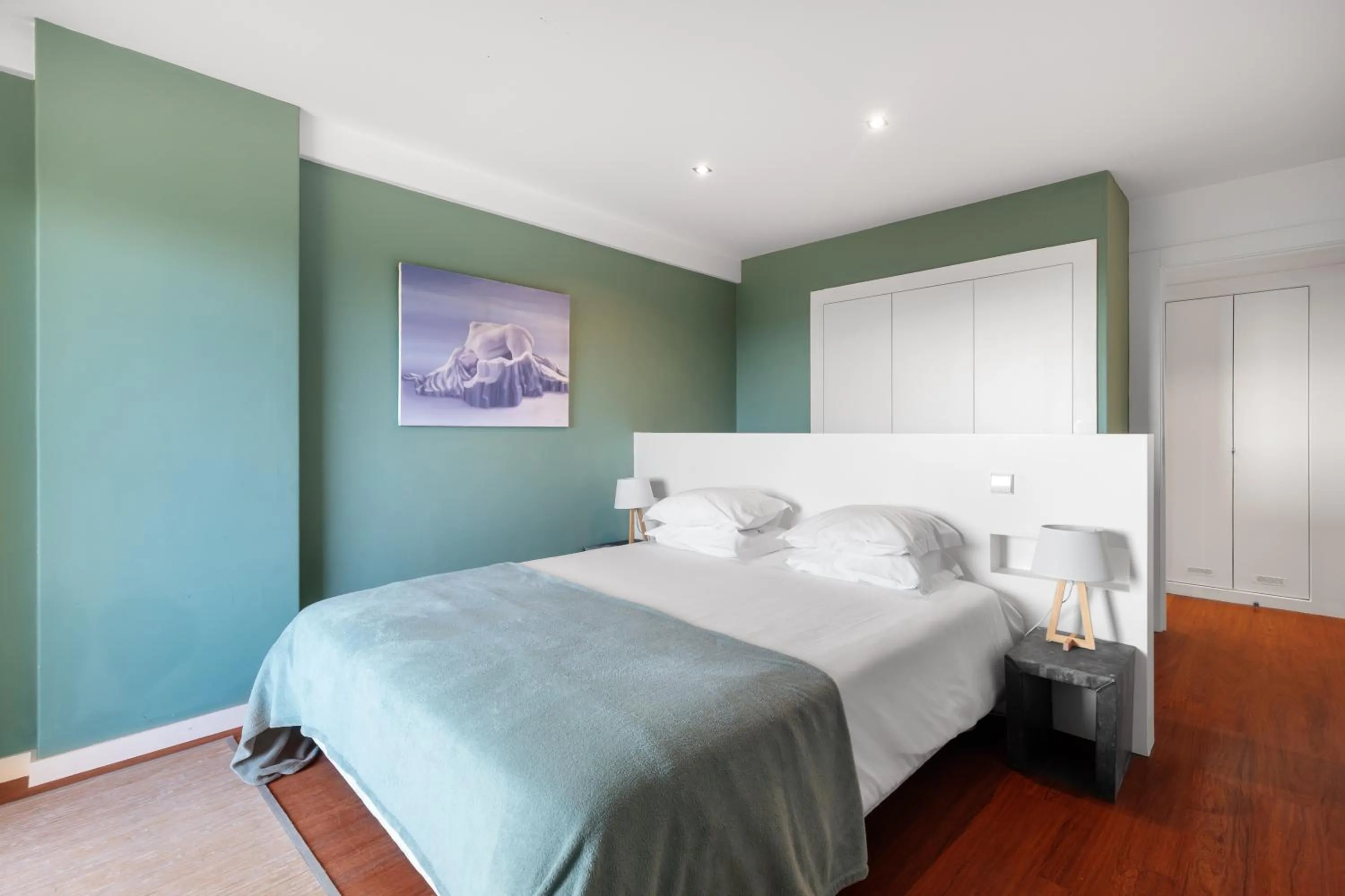 Own Places - Ocean View Apartment