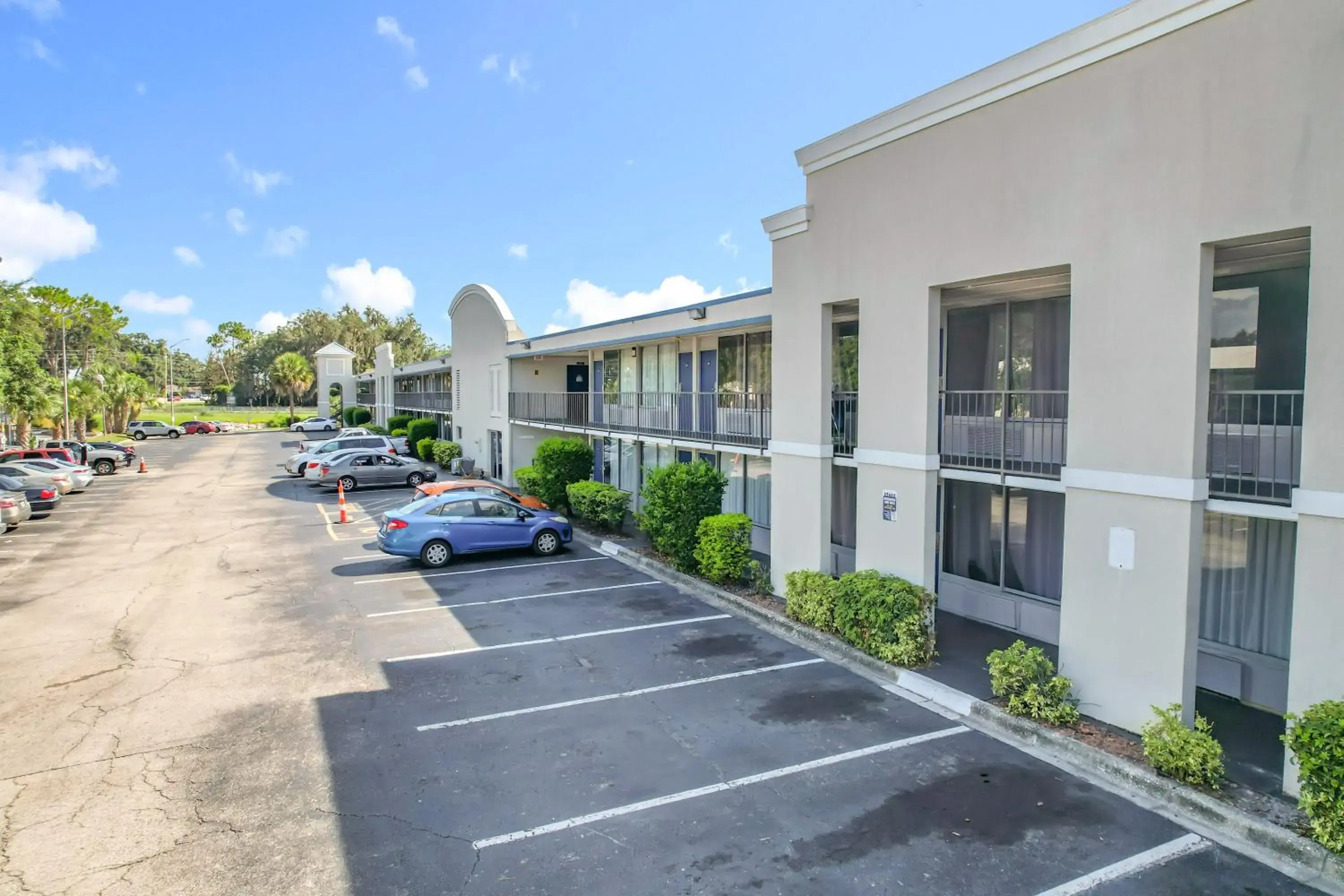 Property building in Stayable Lakeland Property building in Stayable Lakeland