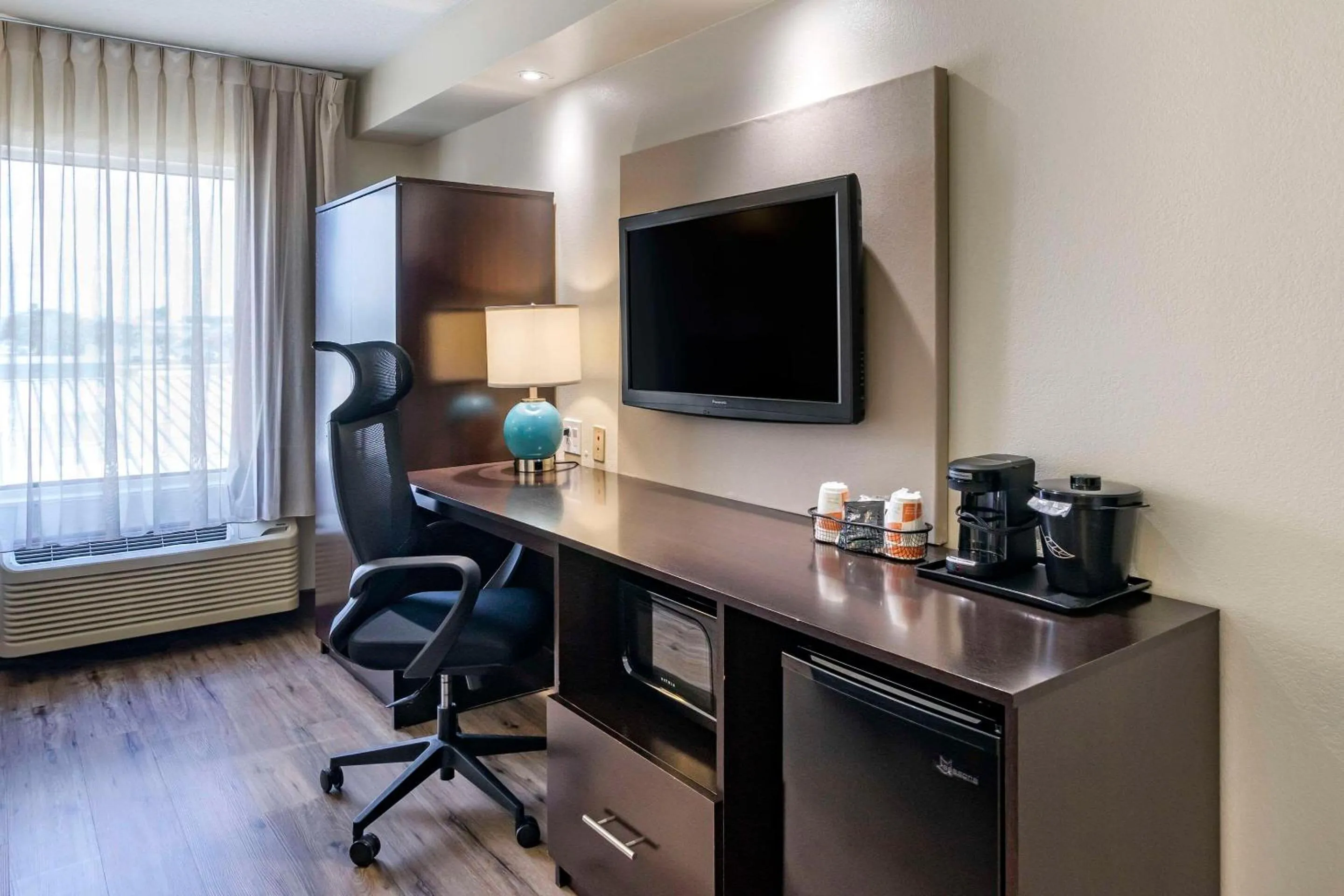 Bedroom in Sleep Inn Clearwater-St Petersburg