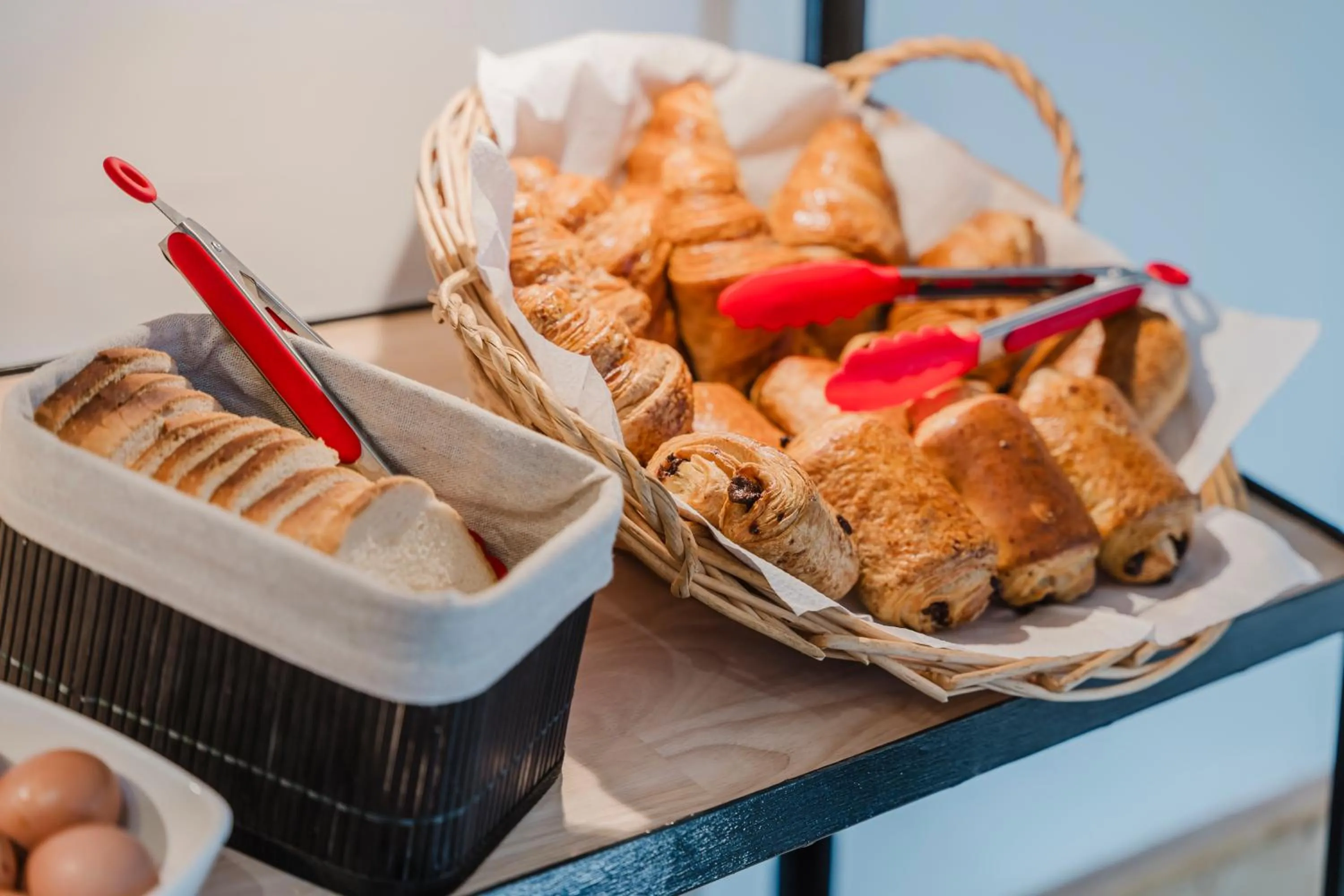 Buffet breakfast in Cap Hôtel