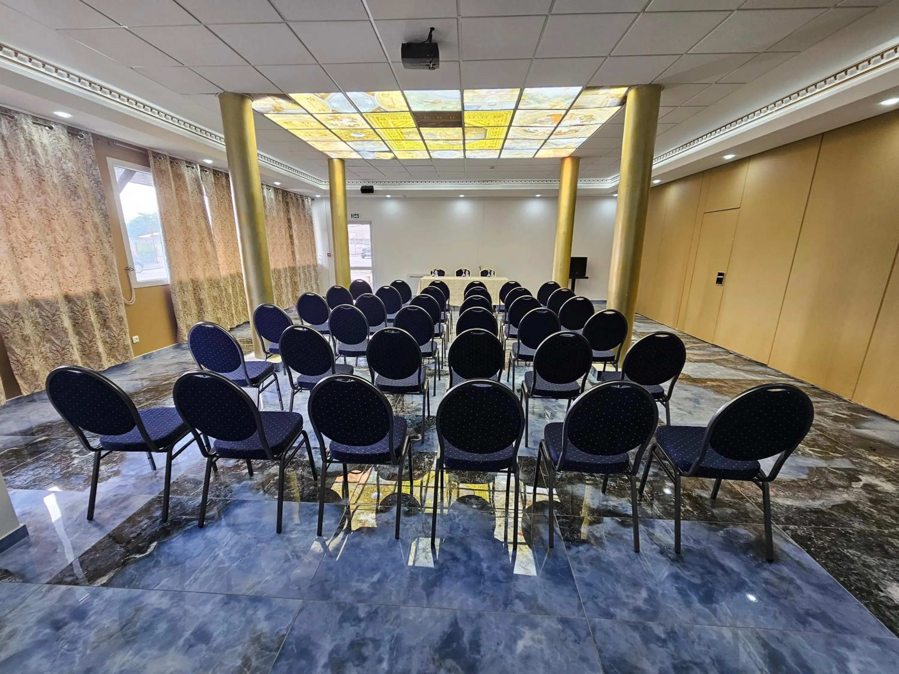 Meeting/conference room in Cap Hôtel