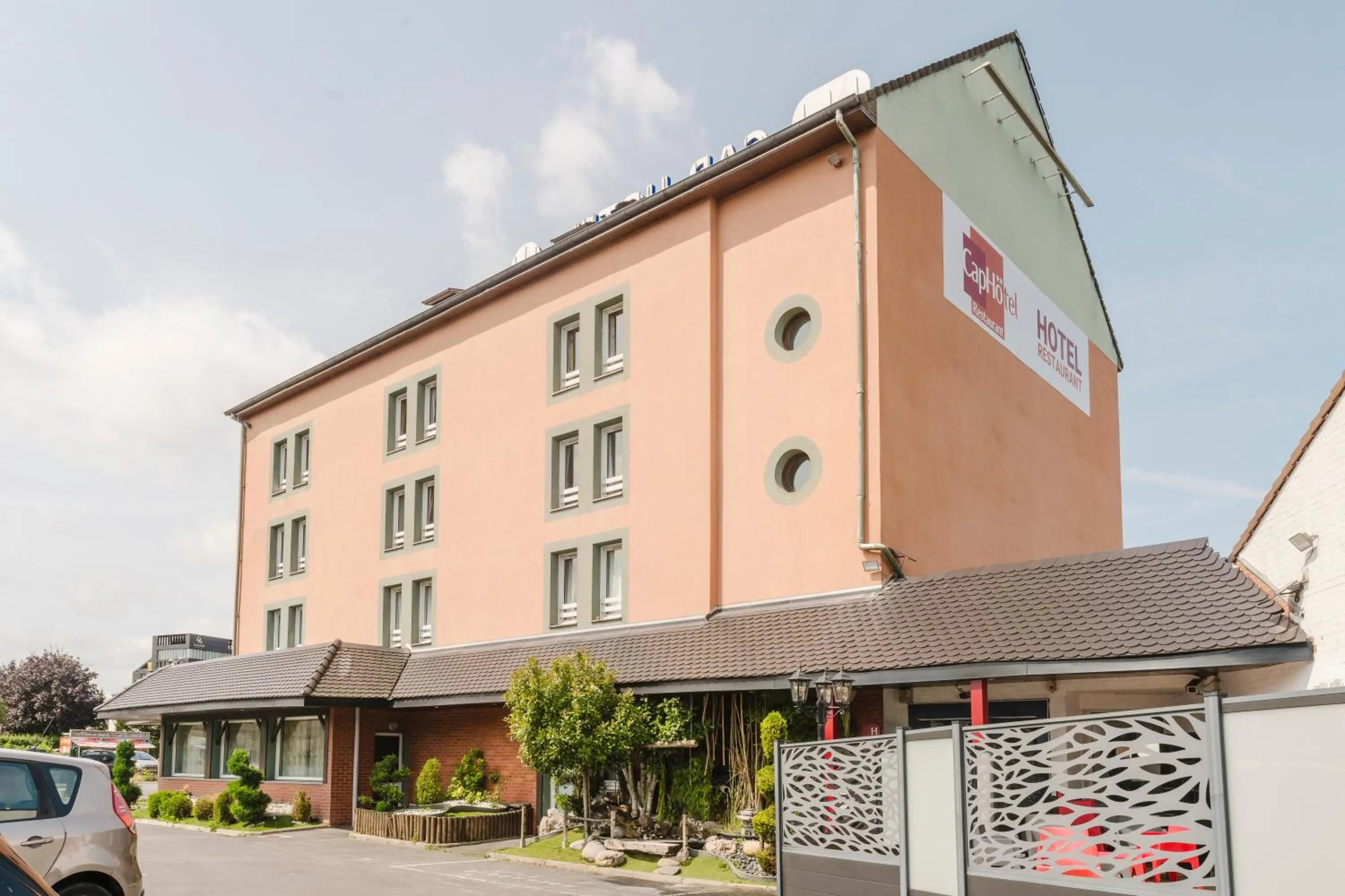 Property building in Cap Hôtel