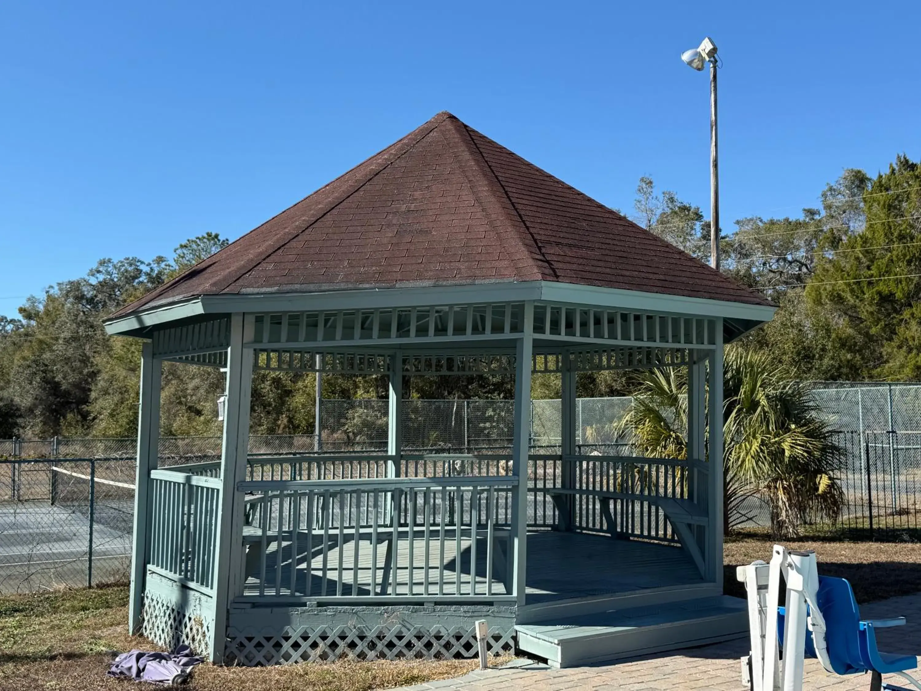 Swimming pool in Quality Inn Crystal River Swimming pool in Quality Inn Crystal River