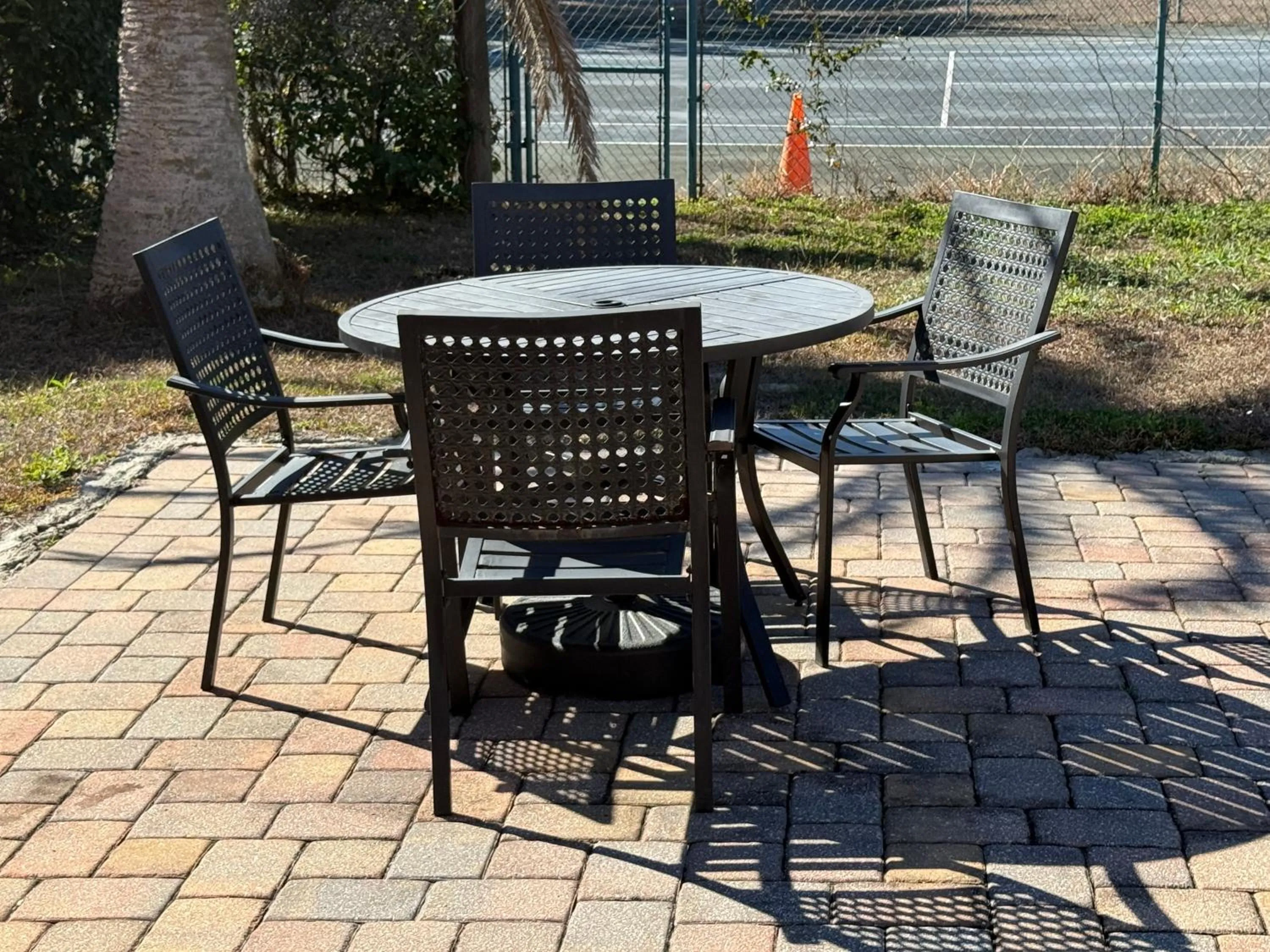 Swimming pool in Quality Inn Crystal River