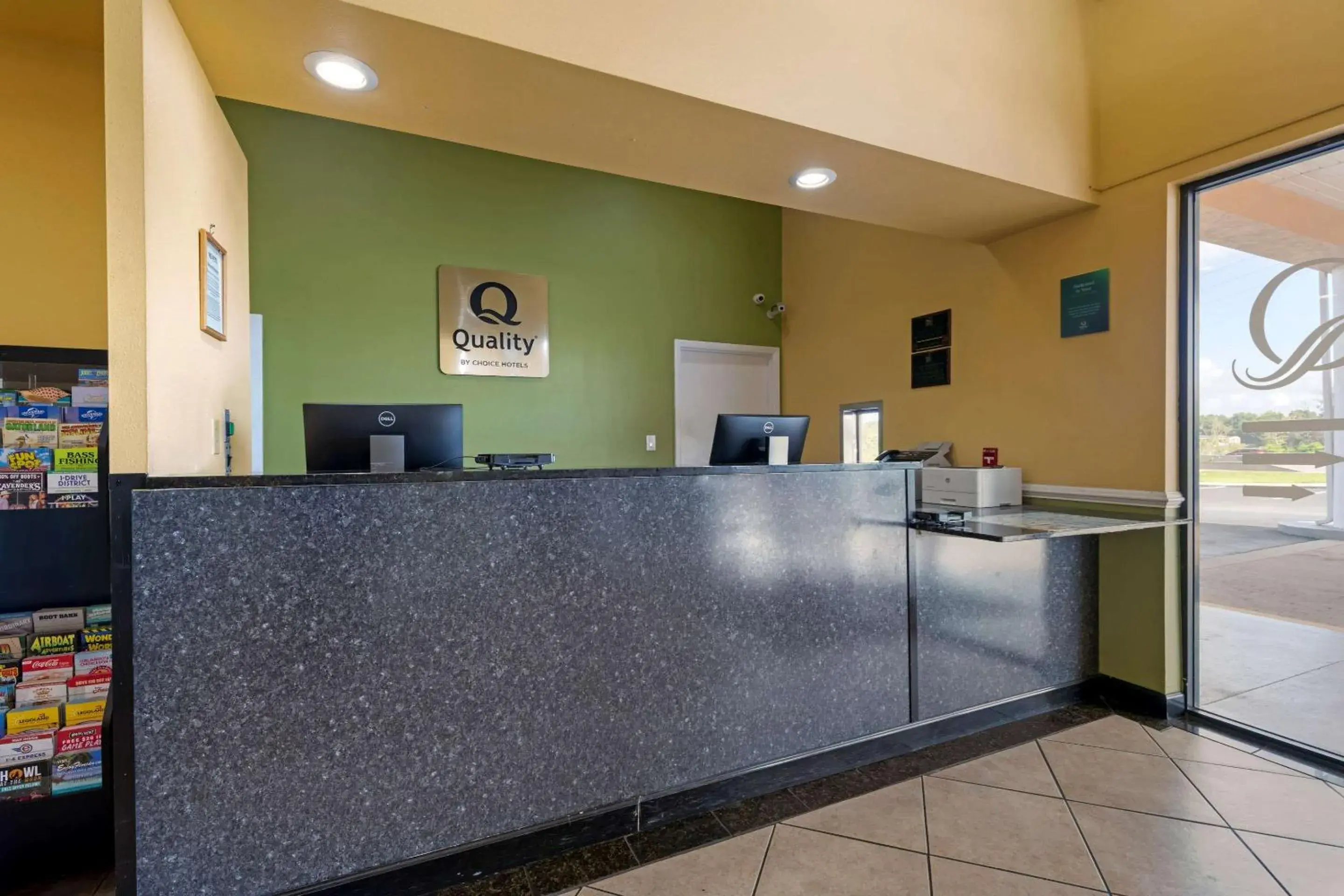 Lobby or reception in Quality Inn & Suites Mt Dora North Lobby or reception in Quality Inn & Suites Mt Dora North