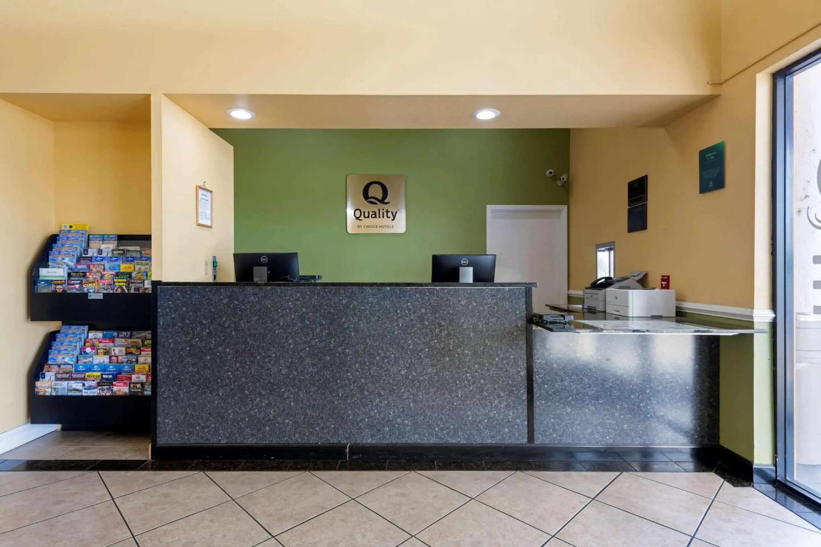 Lobby or reception in Quality Inn & Suites Mt Dora North Lobby or reception in Quality Inn & Suites Mt Dora North