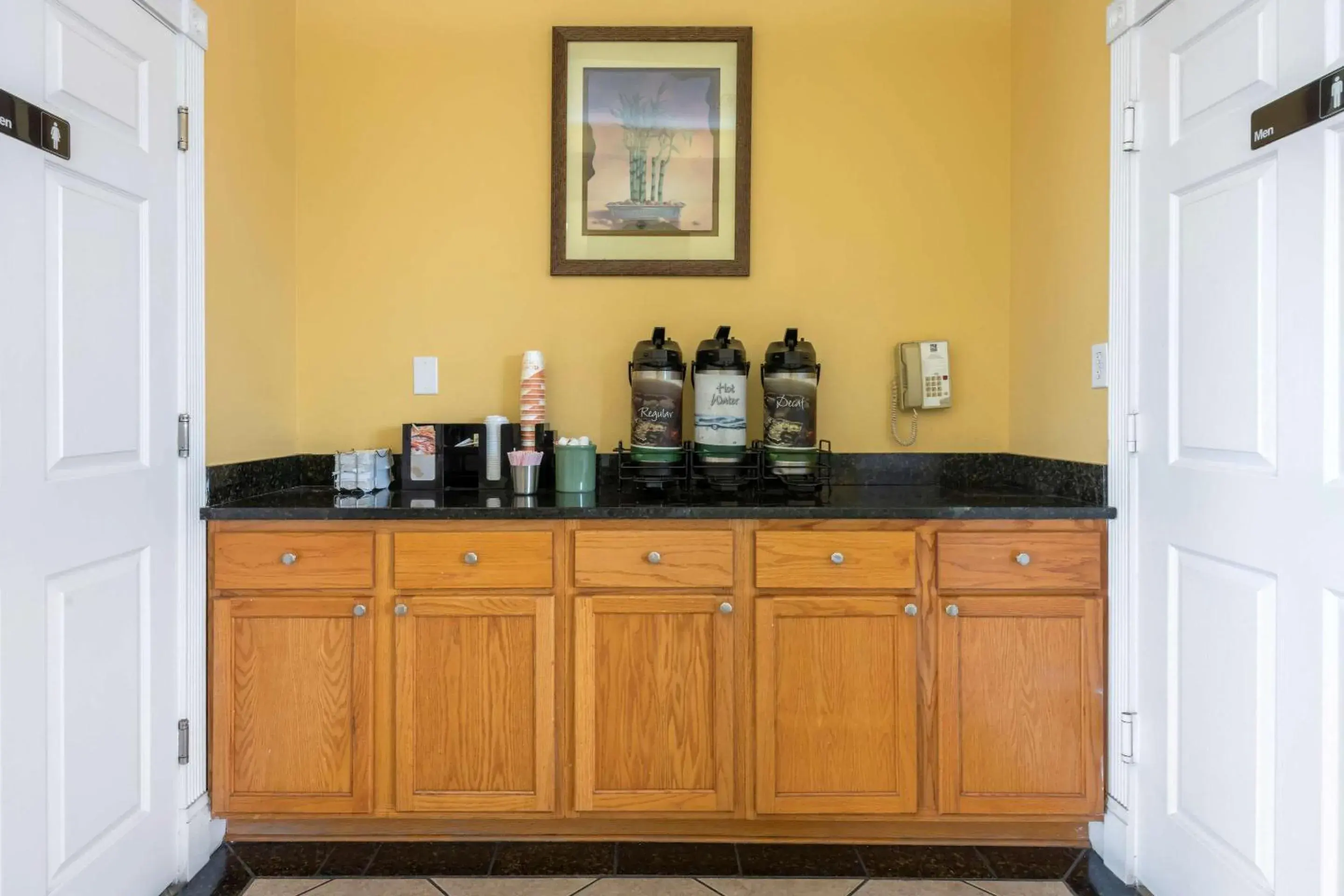 Lobby or reception in Quality Inn & Suites Mt Dora North Lobby or reception in Quality Inn & Suites Mt Dora North