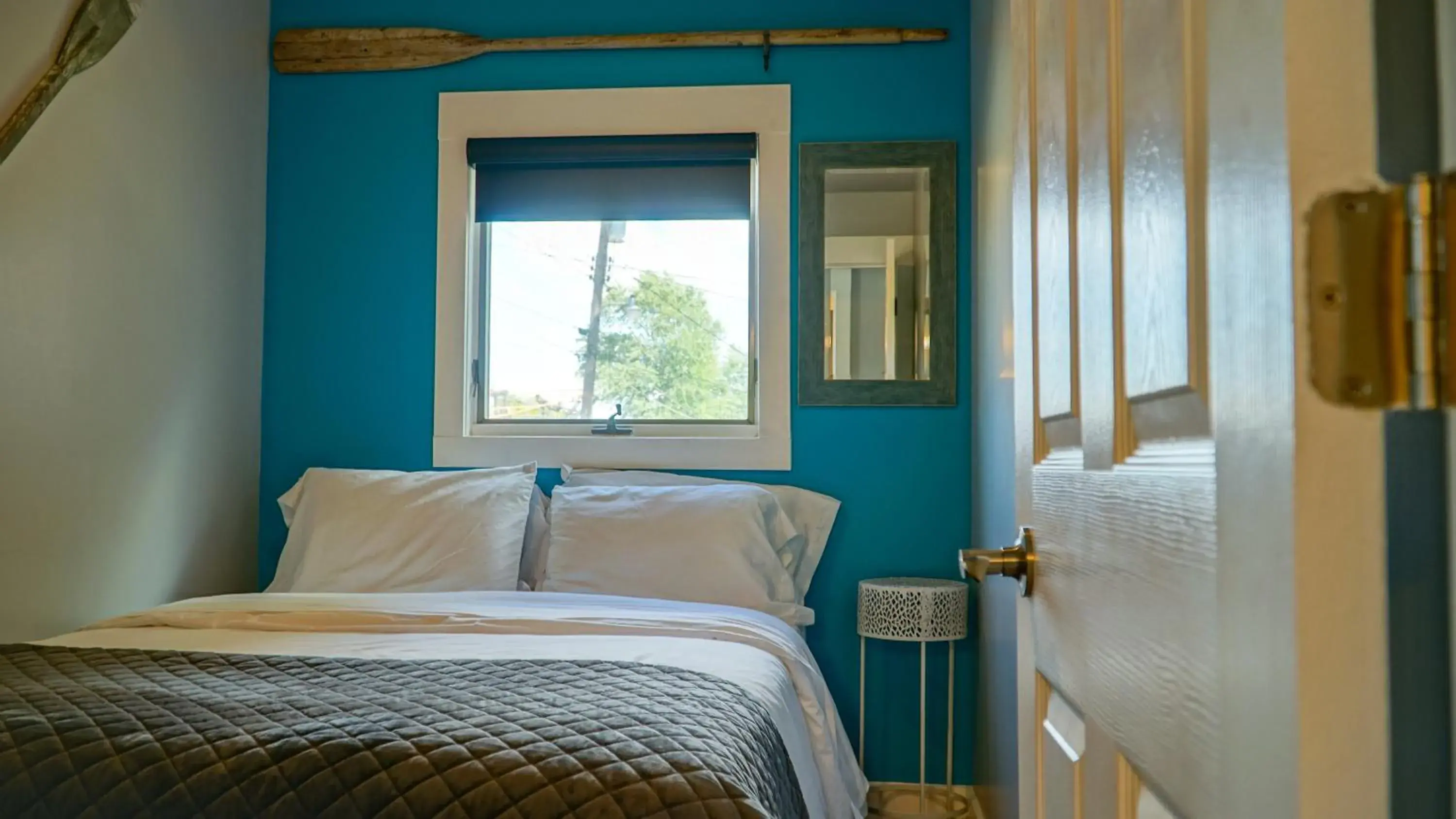 Bed in Alexander's Landing Bed in Alexander's Landing