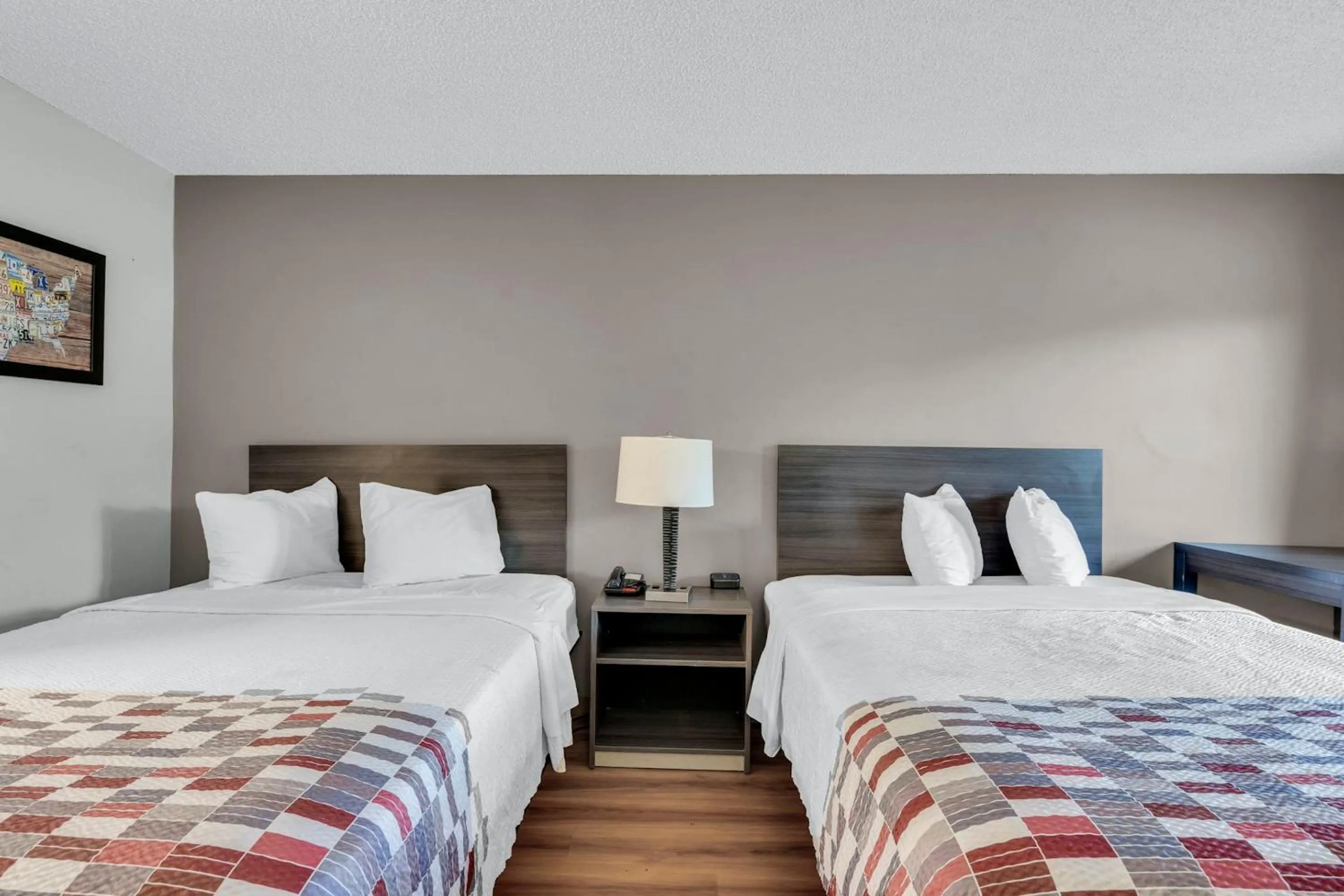 Bedroom, Bed in Red Roof Inn MacClenny