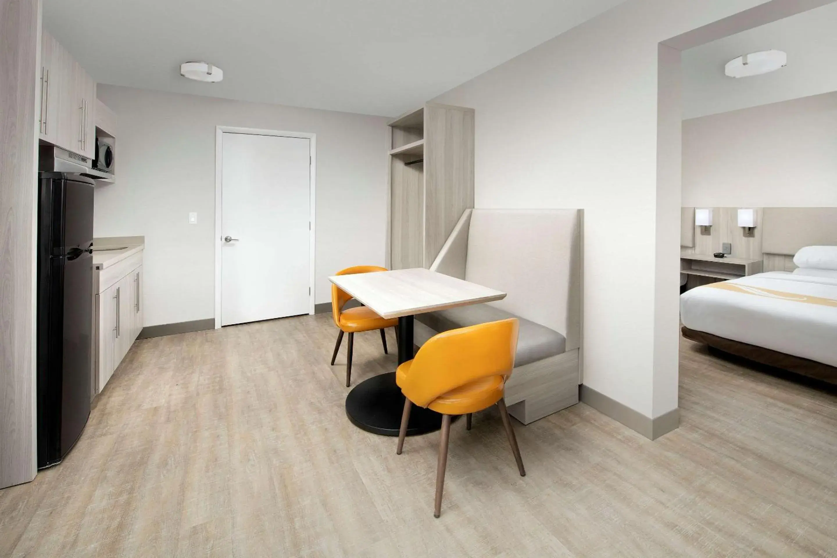 Photo of the whole room, Bed in Quality Inn Atlantic Beach-Mayo Clinic Jax Area Photo of the whole room, Bed in Quality Inn Atlantic Beach-Mayo Clinic Jax Area