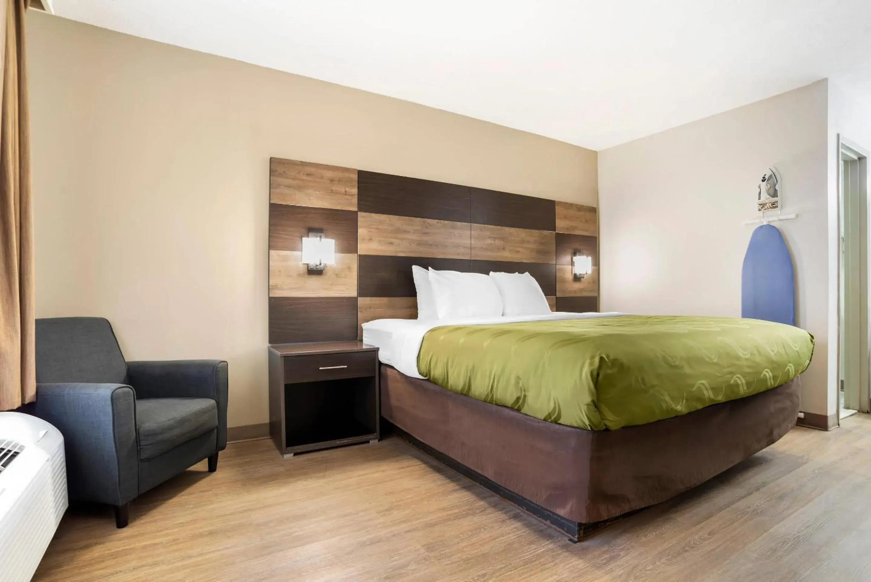 Bedroom, Bed in Quality Inn Panama City North Bedroom, Bed in Quality Inn Panama City North