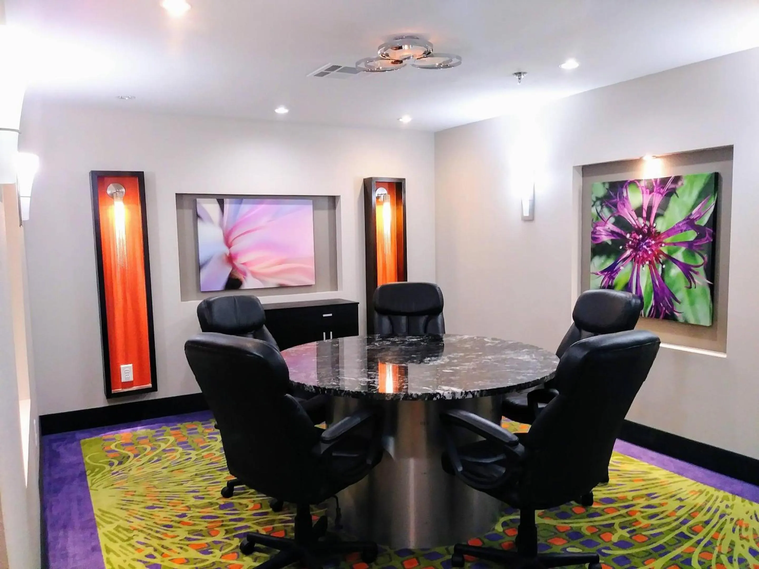 Meeting/conference room in Quality Suites Fort Myers I-75