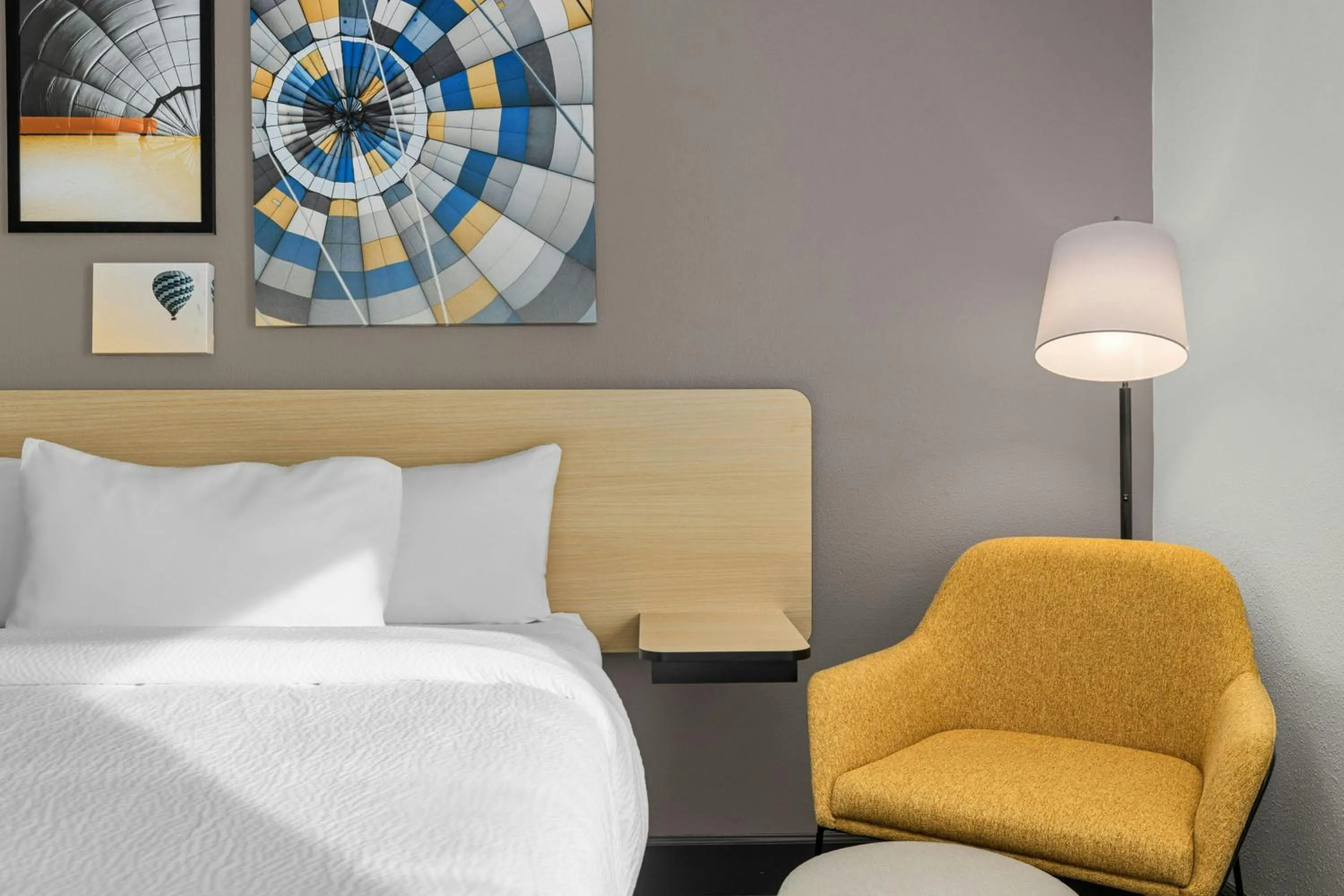 Photo of the whole room, Bed in City Express by Marriott Yulee