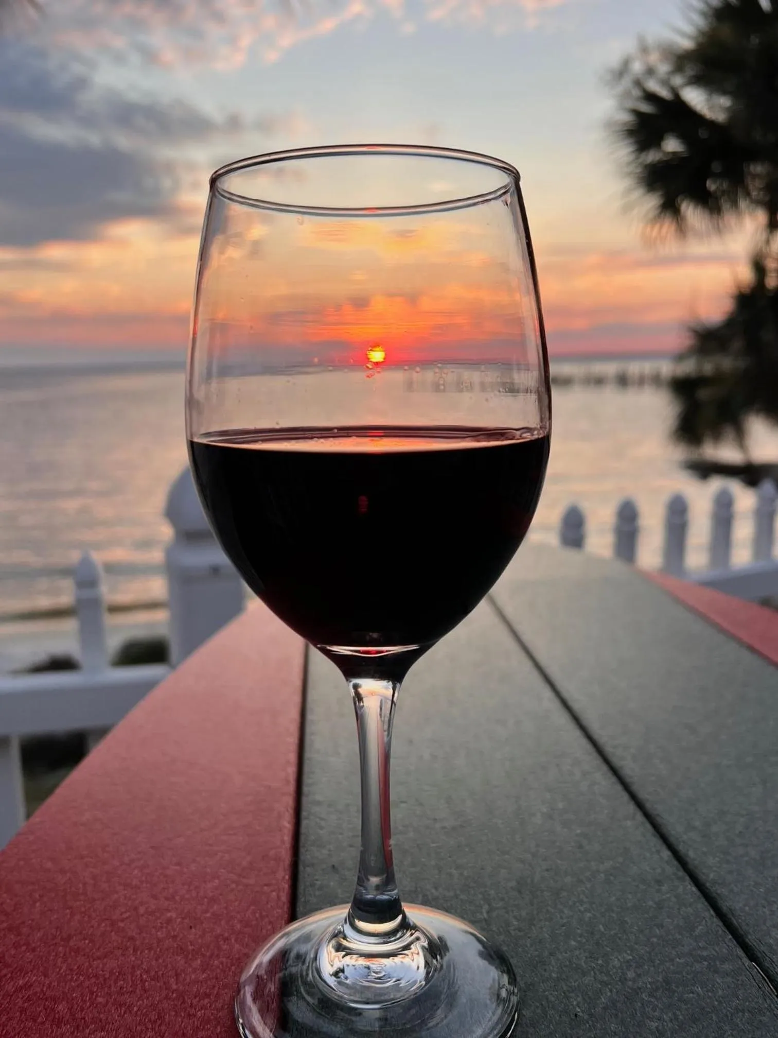 Restaurant/places to eat in Quality Inn & Suites Gulf Breeze Bayside near Pensacola Beach