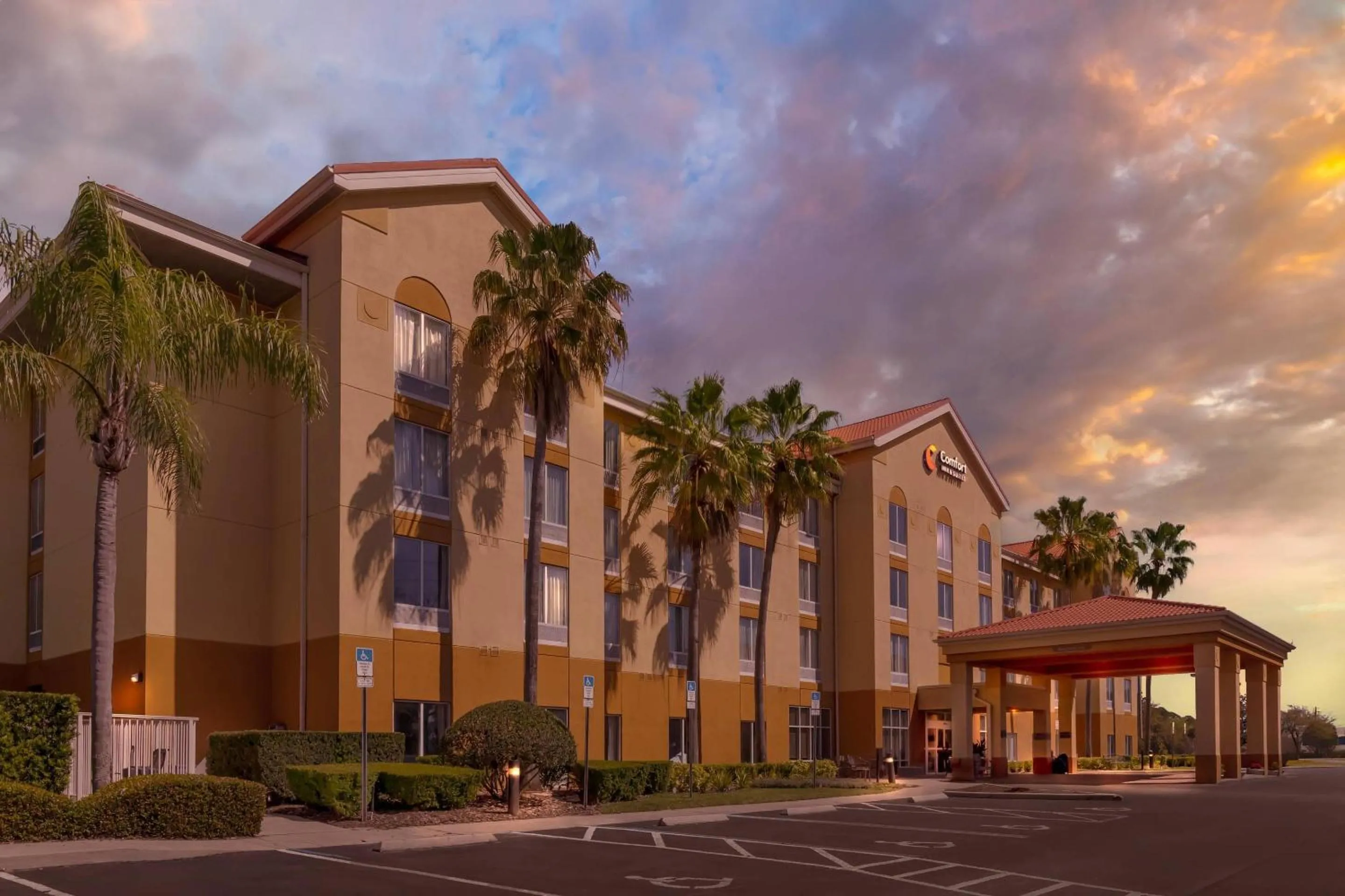 Property building in Comfort Inn & Suites Orlando North