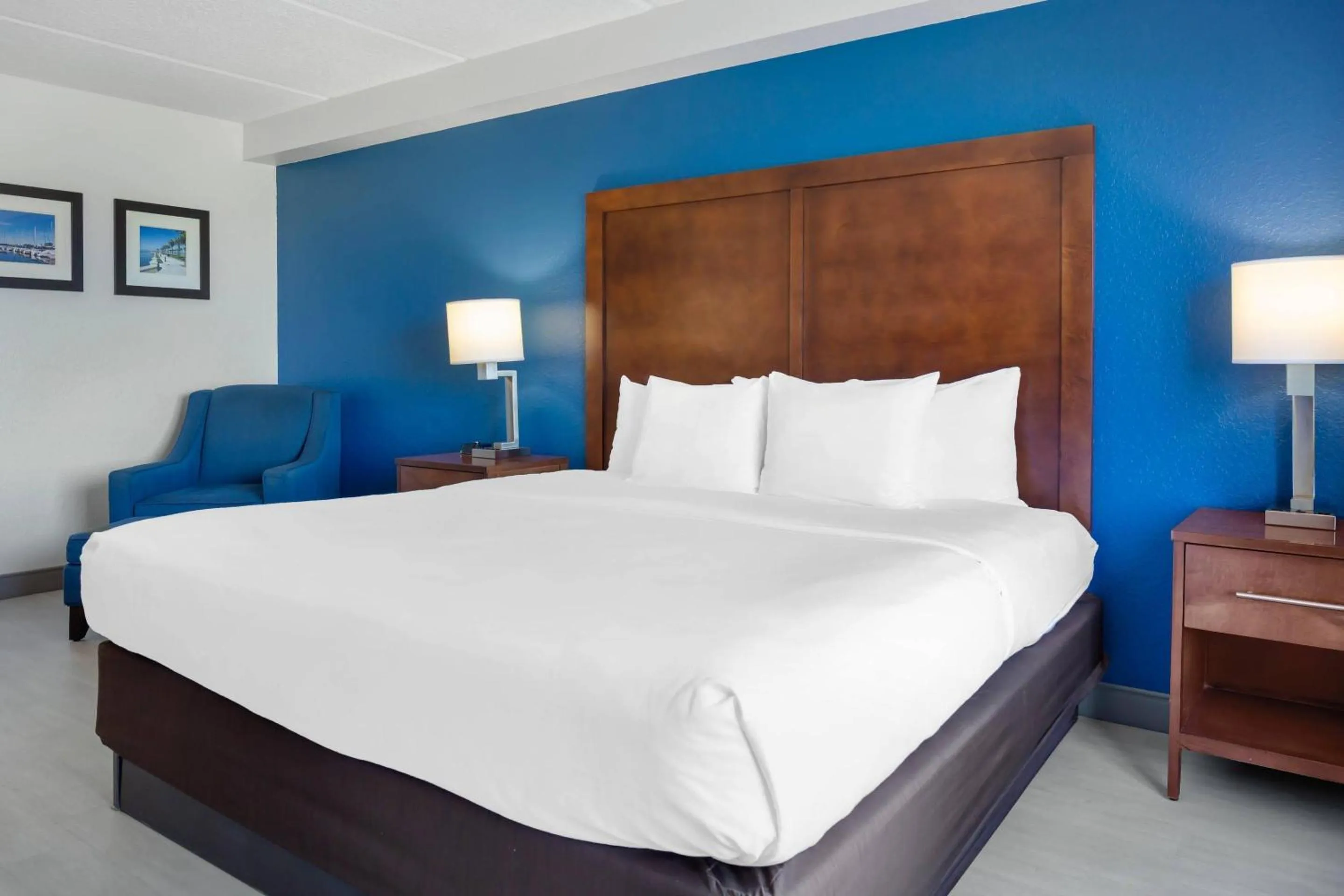 Bedroom, Bed in Comfort Inn & Suites Orlando North