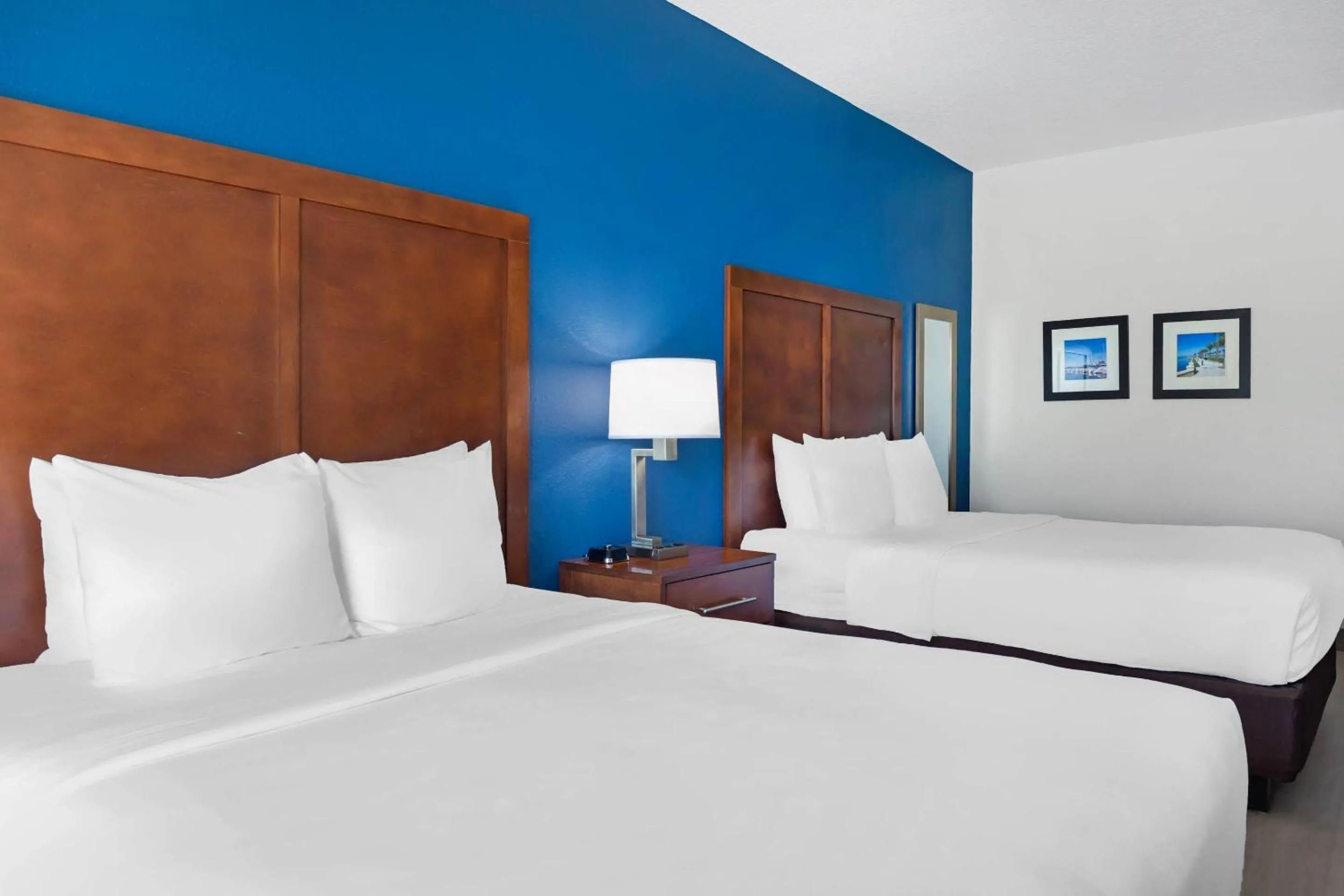 Bedroom, Bed in Comfort Inn & Suites Orlando North