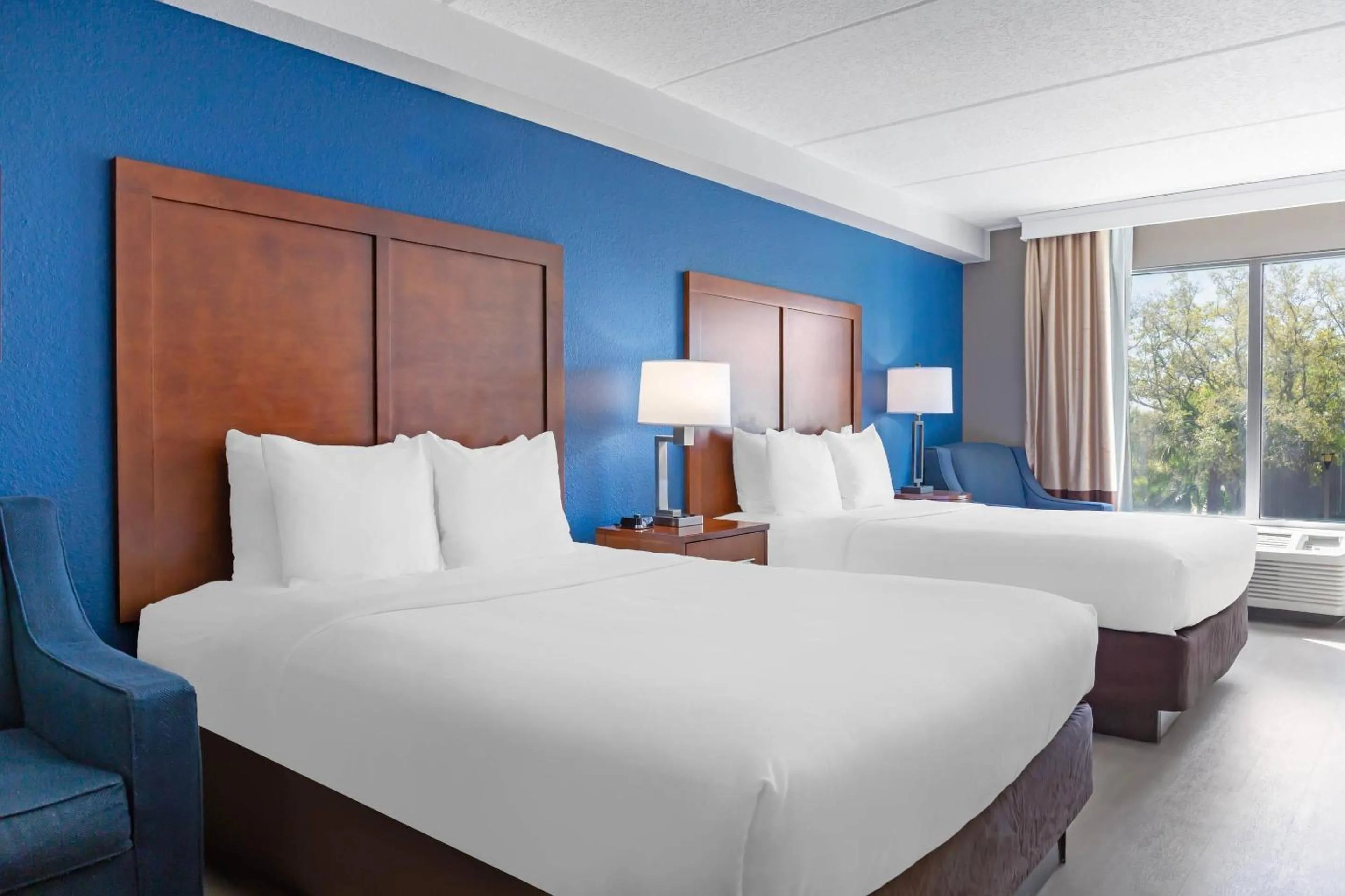 Bedroom, Bed in Comfort Inn & Suites Orlando North