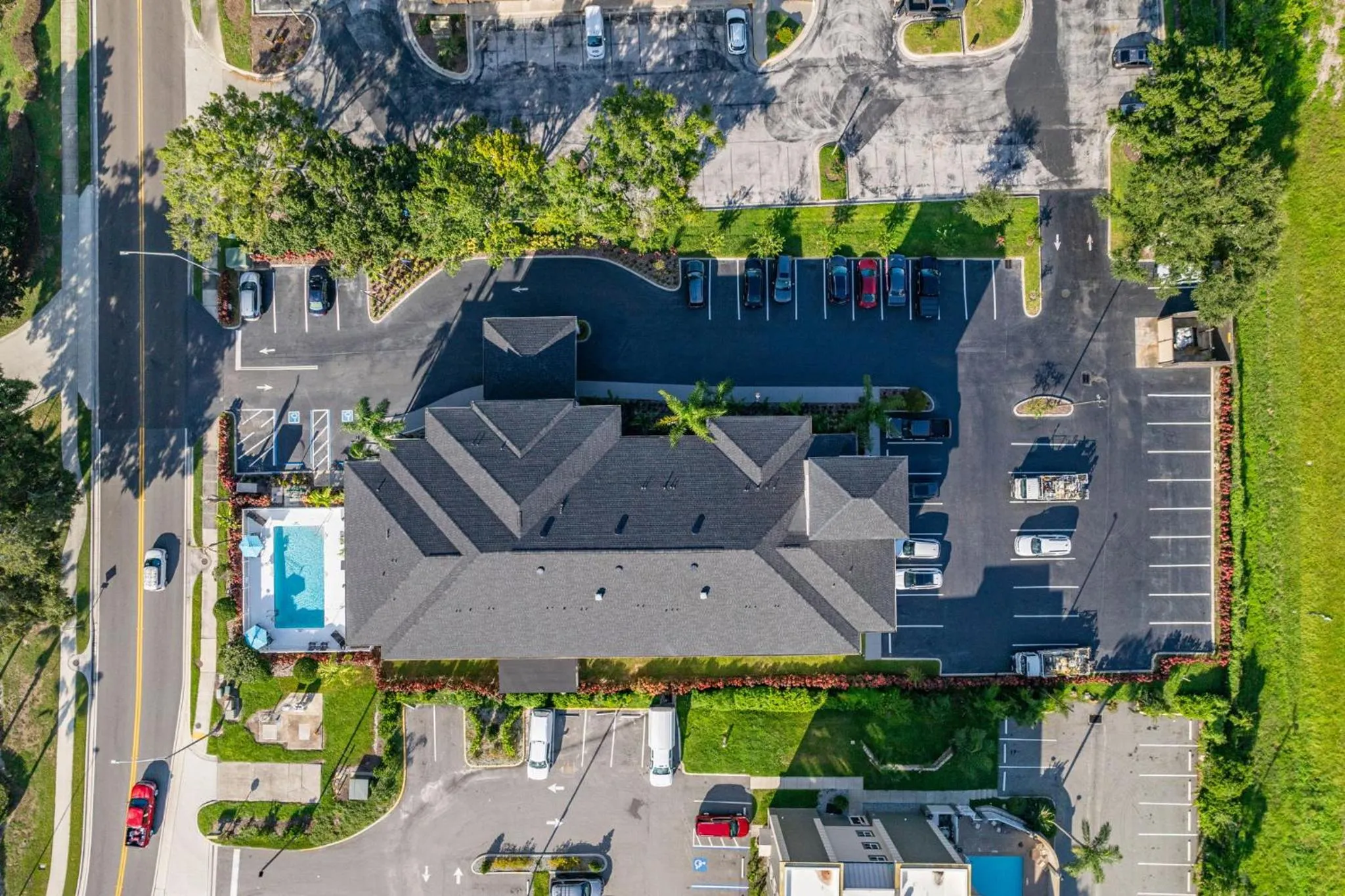 Property building in Clarion Pointe Lakeland I-4