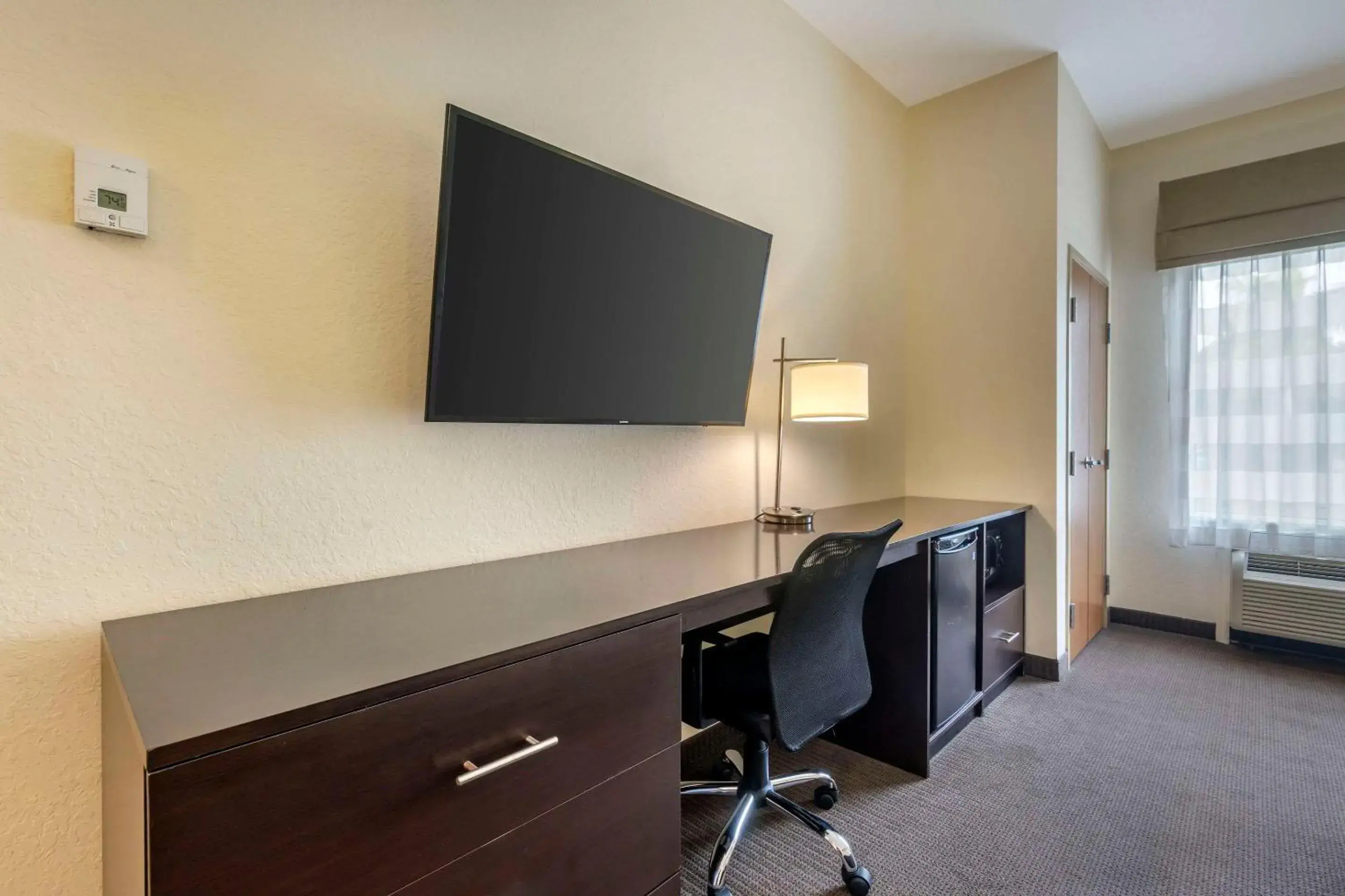 Bedroom, Bed in Sleep Inn & Suites Port Charlotte-Punta Gorda Bedroom, Bed in Sleep Inn & Suites Port Charlotte-Punta Gorda