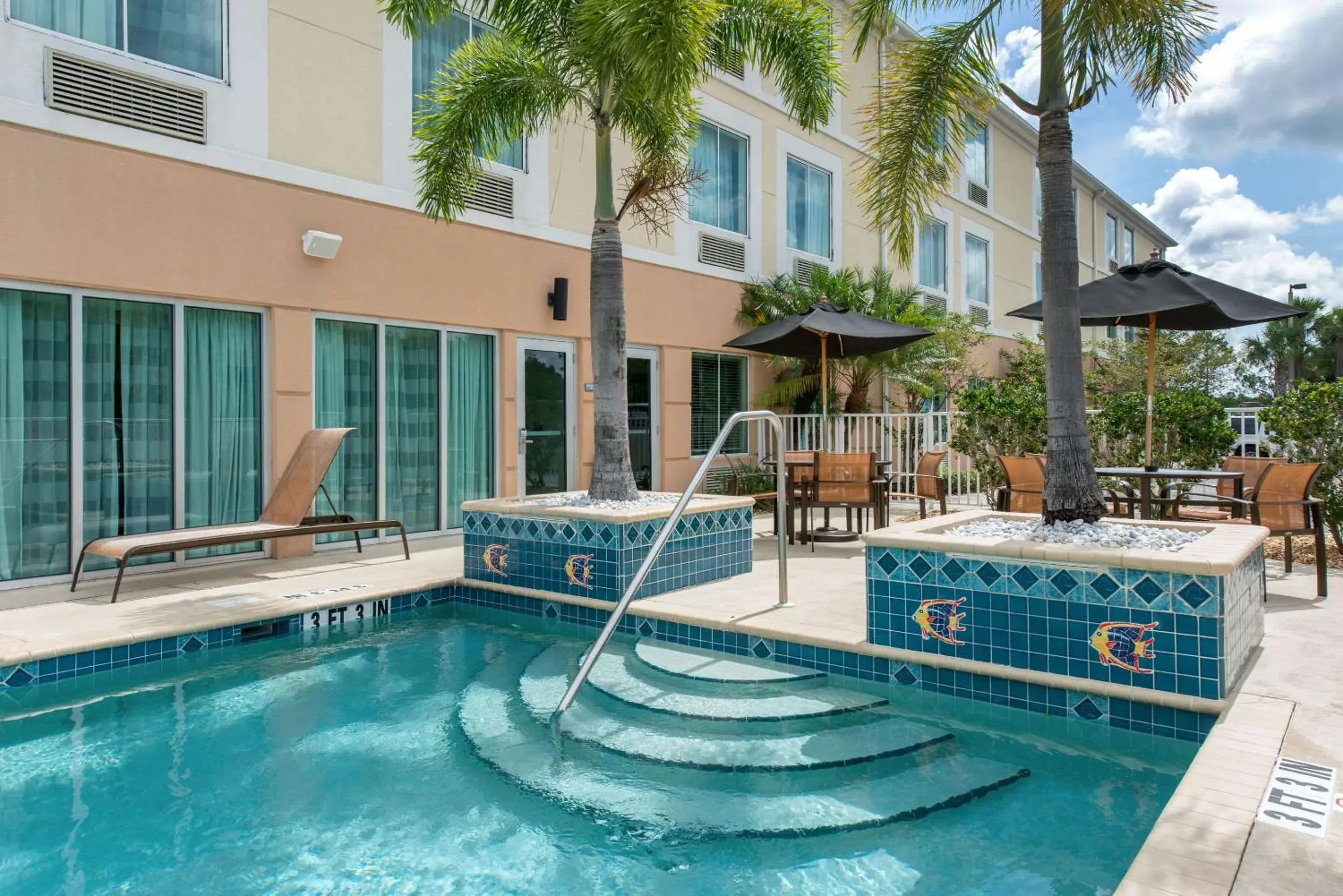Swimming pool in Sleep Inn & Suites Port Charlotte-Punta Gorda Swimming pool in Sleep Inn & Suites Port Charlotte-Punta Gorda